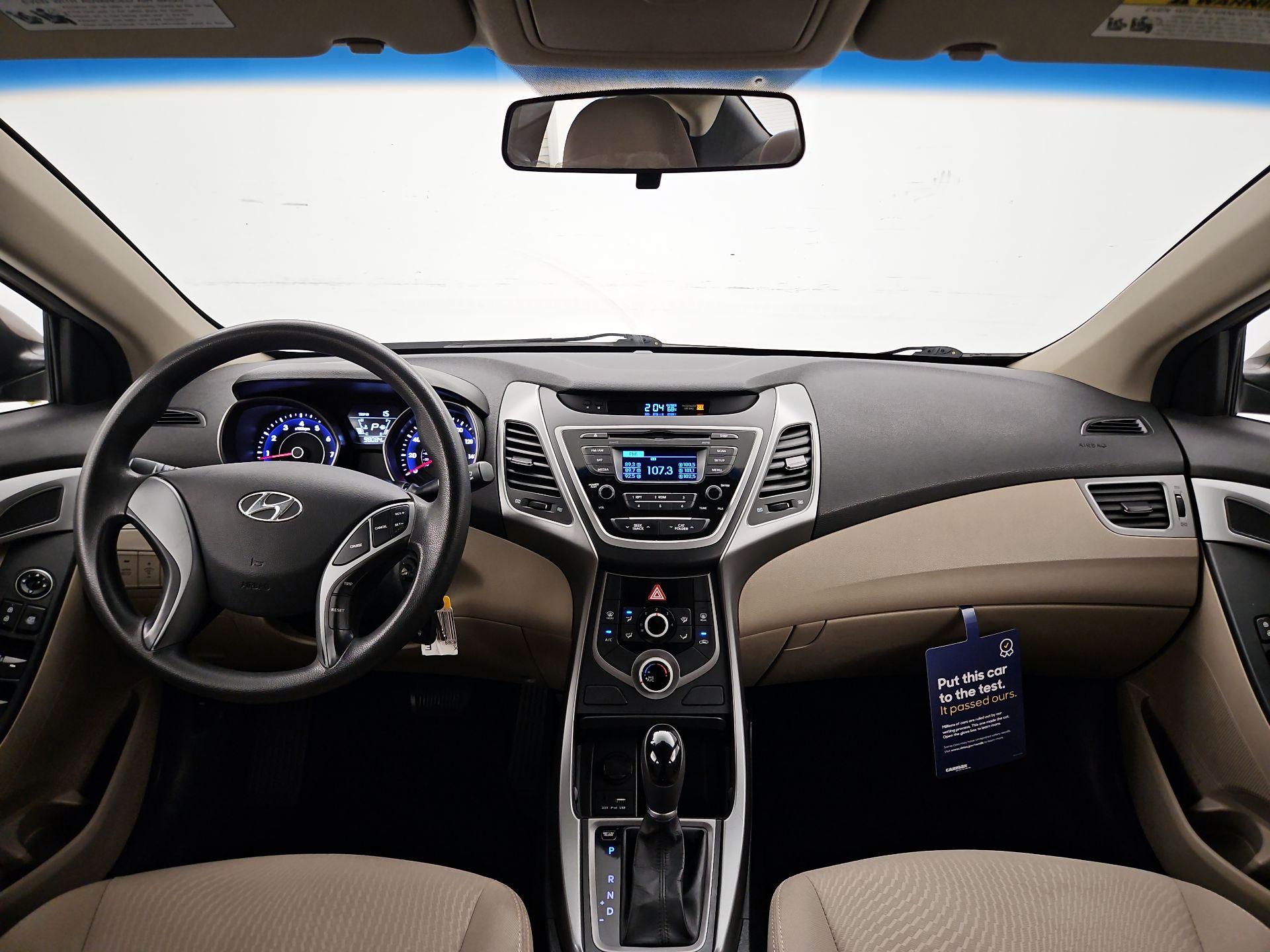 Thumbnail: 2016 Hyundai Elantra - 9