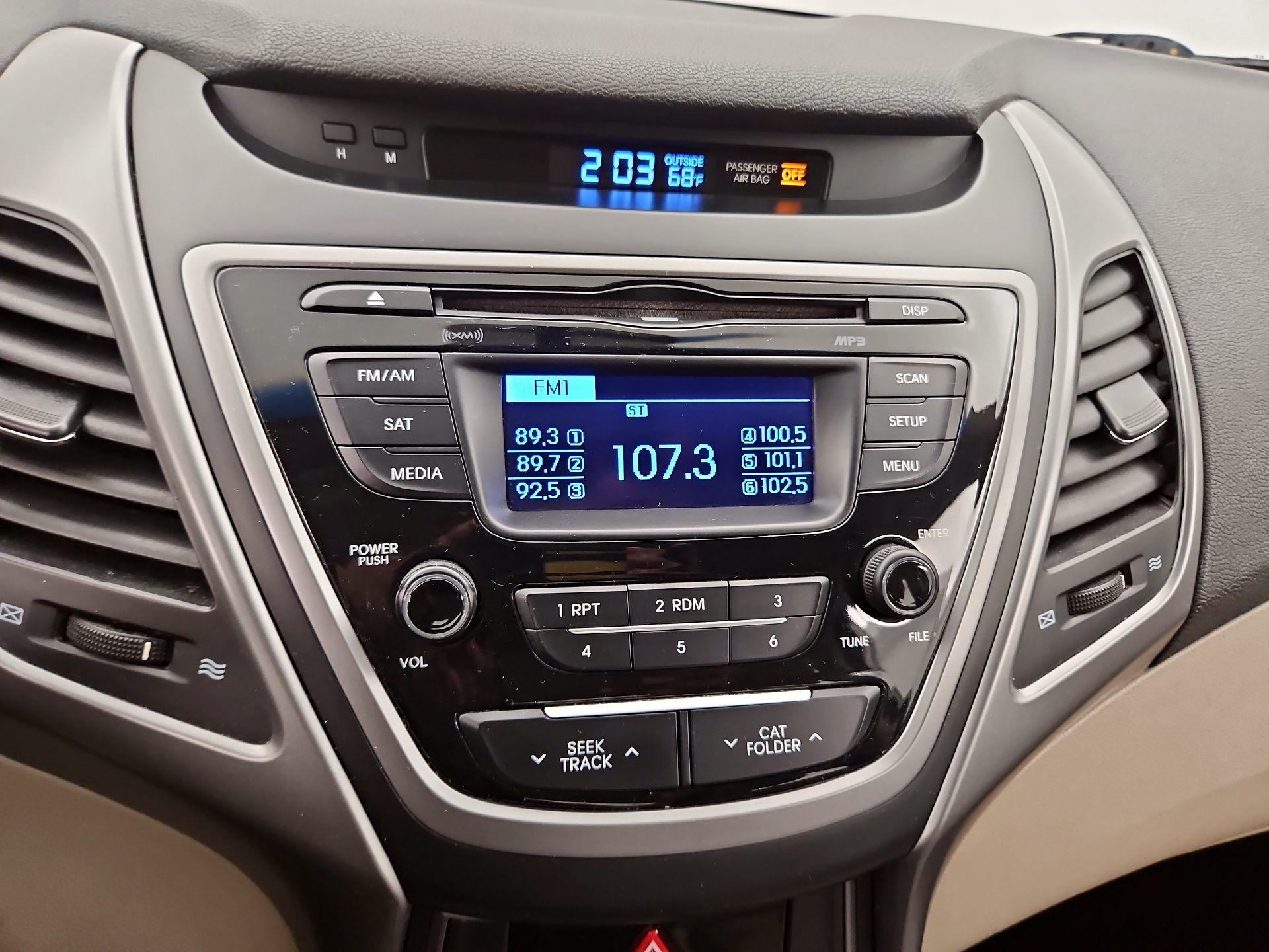 Thumbnail: 2016 Hyundai Elantra - 14