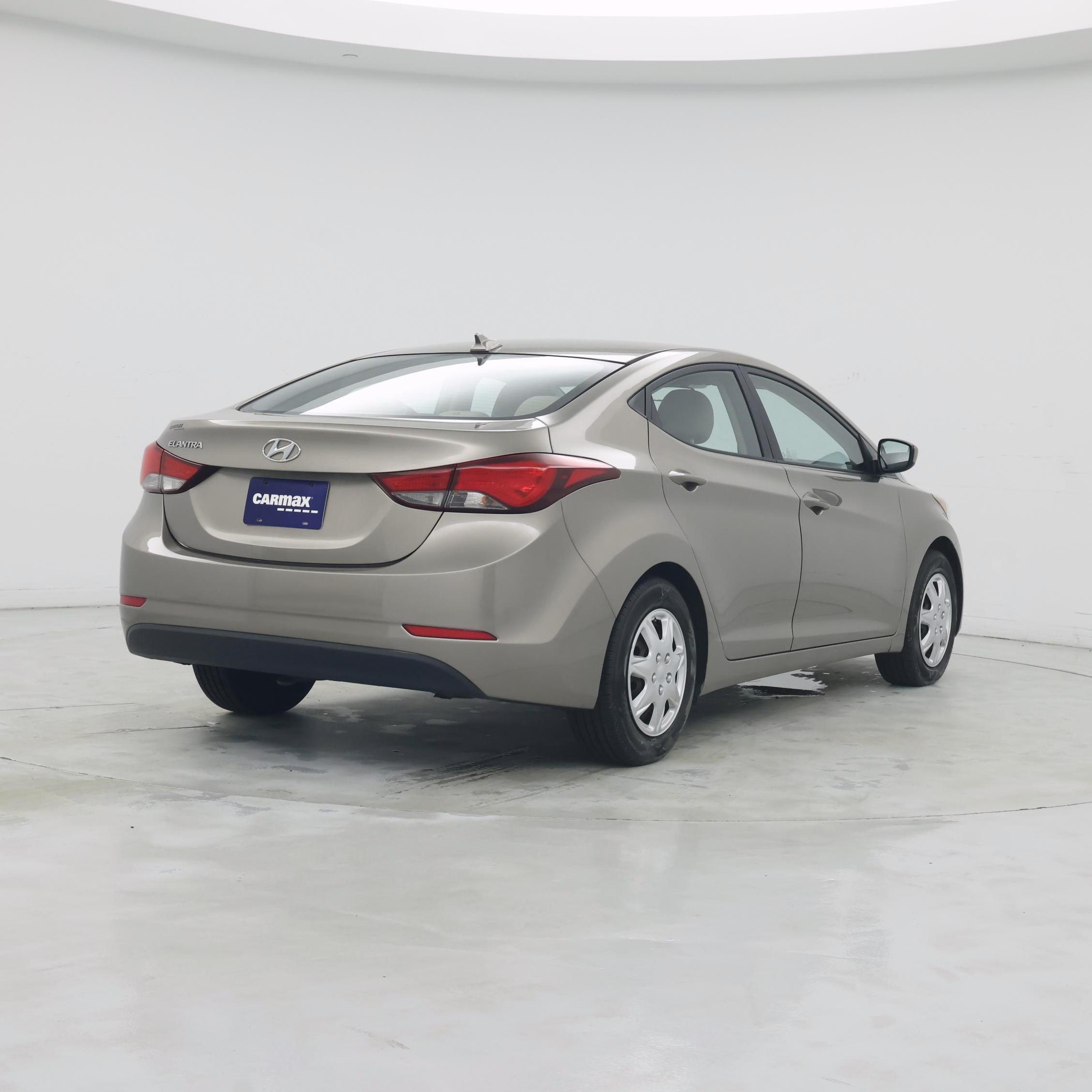 Thumbnail: 2016 Hyundai Elantra - 8