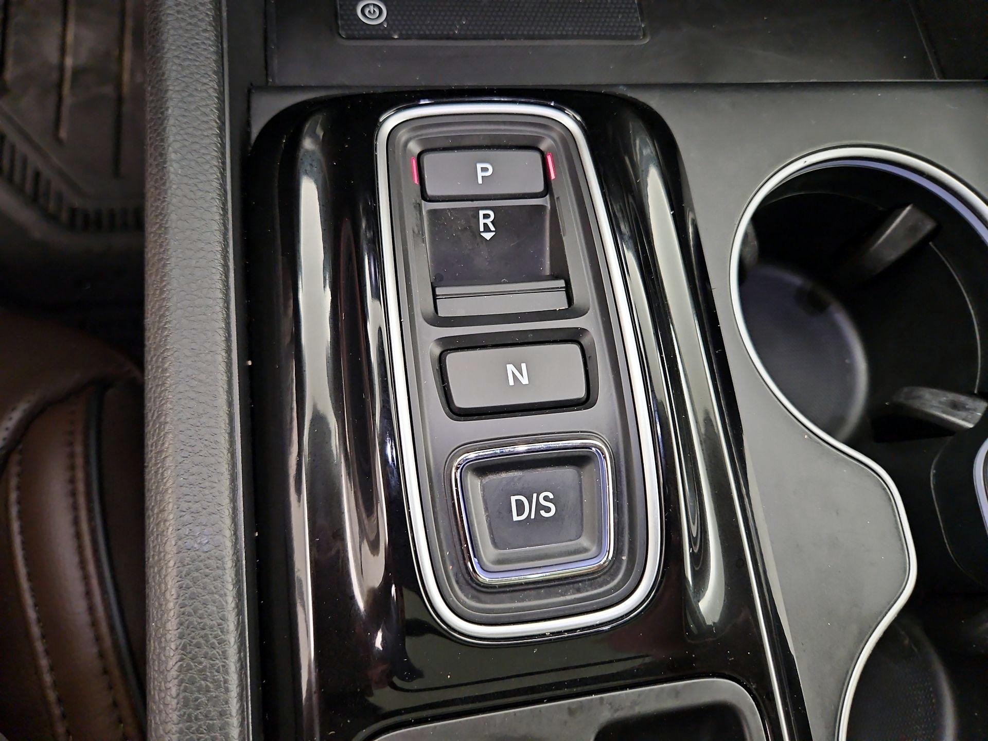 Thumbnail: 2024 Honda Pilot - 18