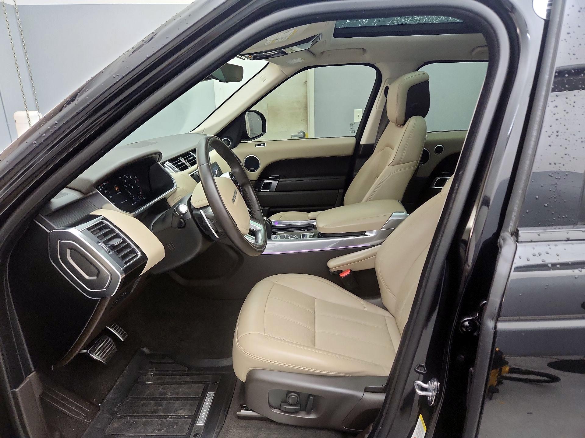 Thumbnail: 2022 Land Rover Range Rover Sport - 11