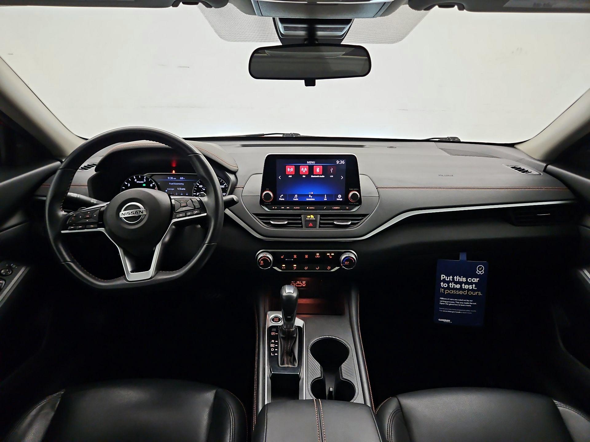 Thumbnail: 2020 Nissan Altima - 9