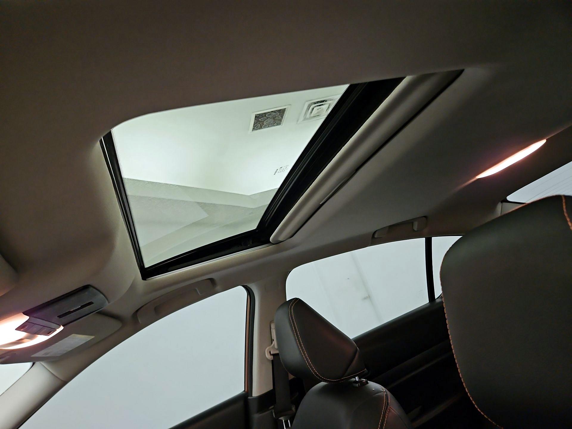 Thumbnail: 2020 Nissan Altima - 19