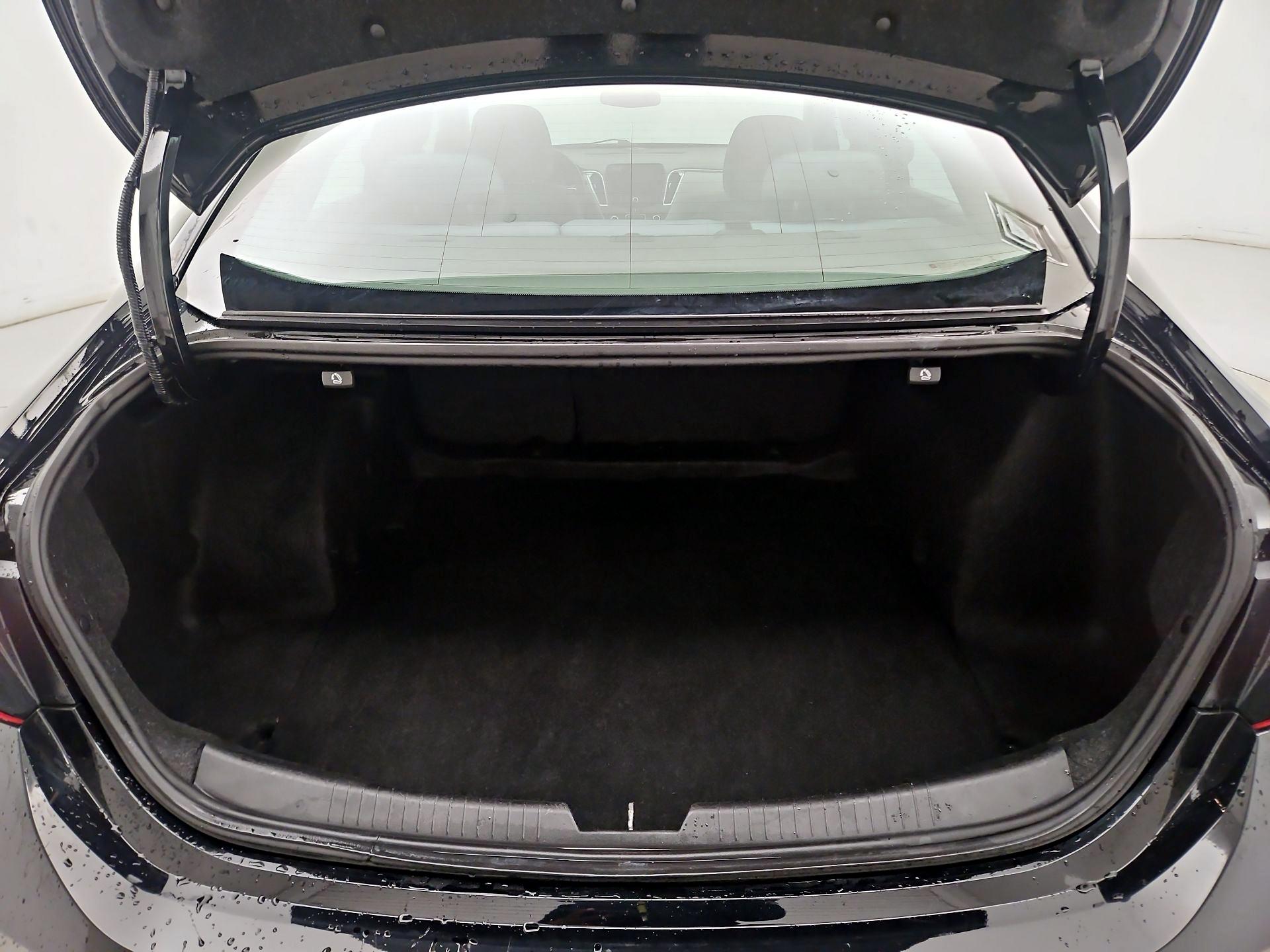 Thumbnail: 2020 Chevrolet Malibu - 20