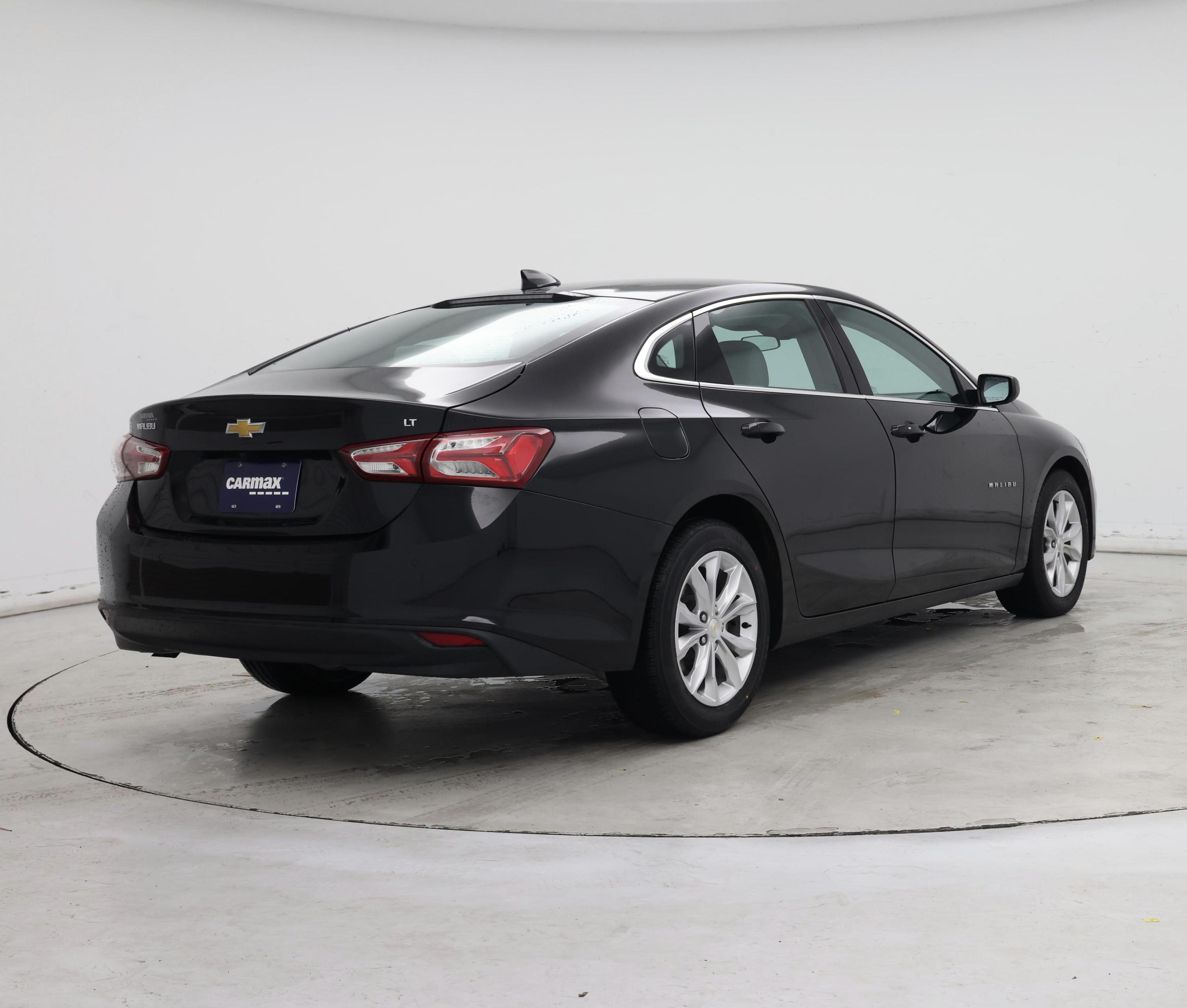 Thumbnail: 2020 Chevrolet Malibu - 8