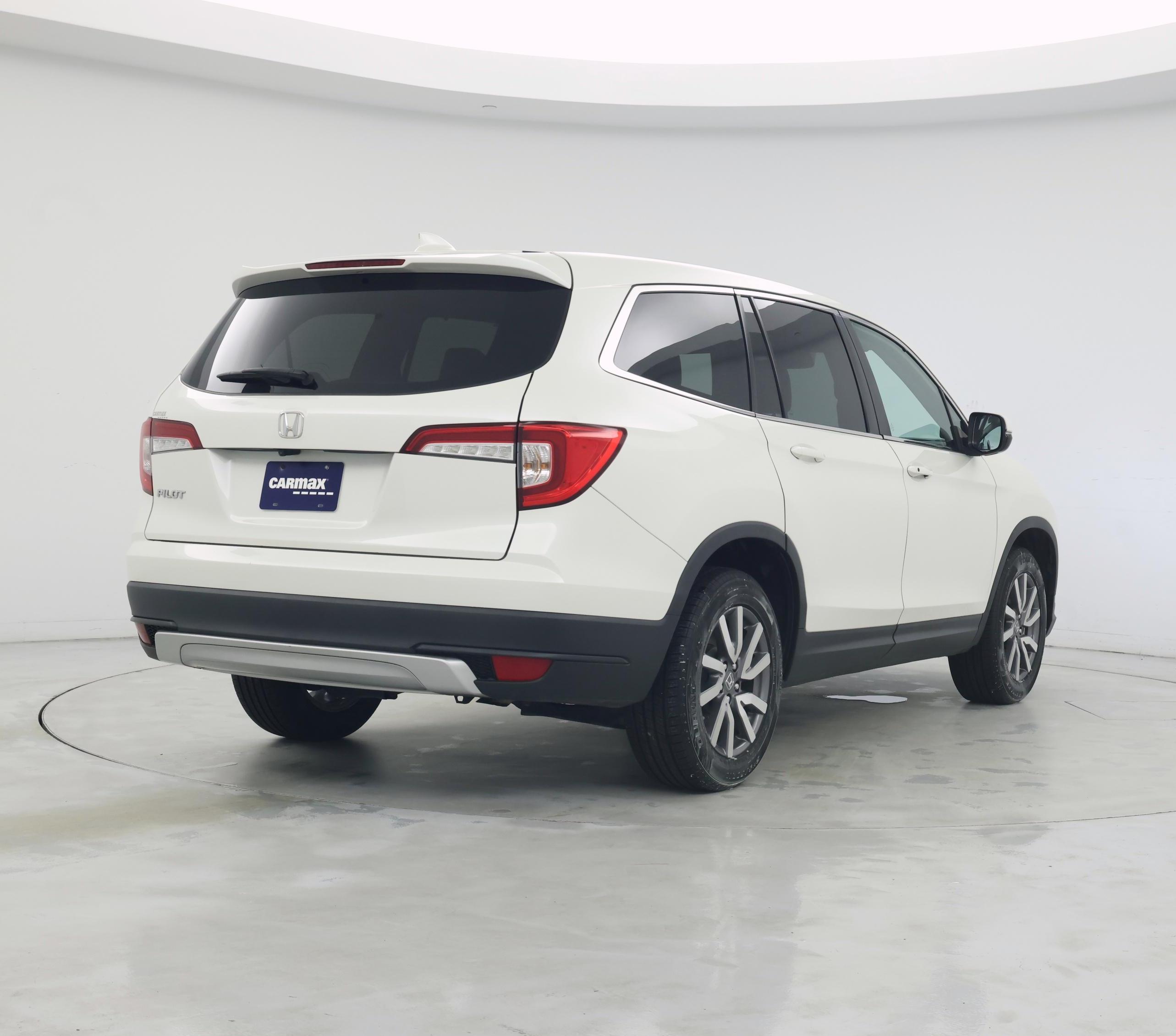 Thumbnail: 2019 Honda Pilot - 8