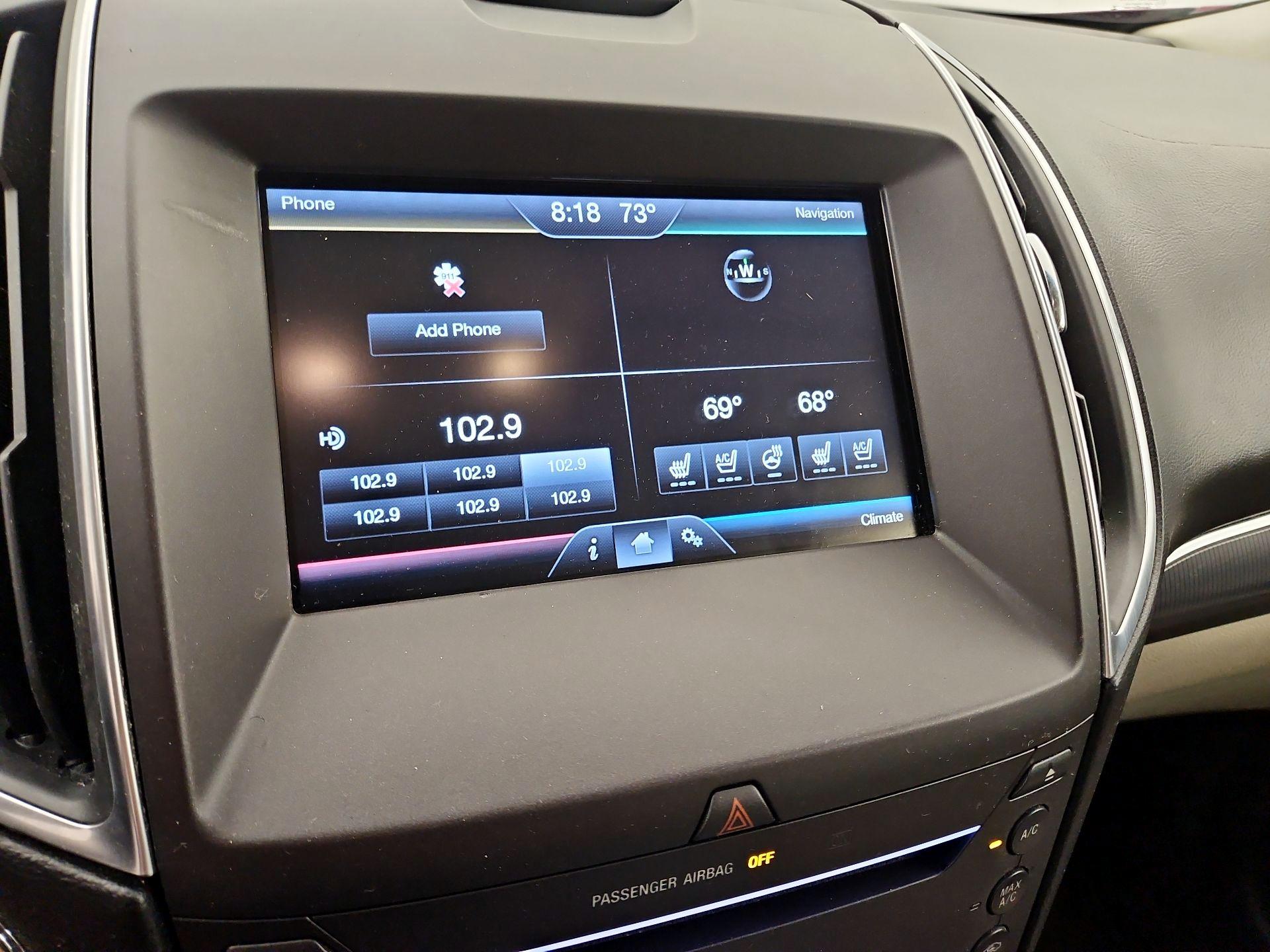Thumbnail: 2015 Ford Edge - 16