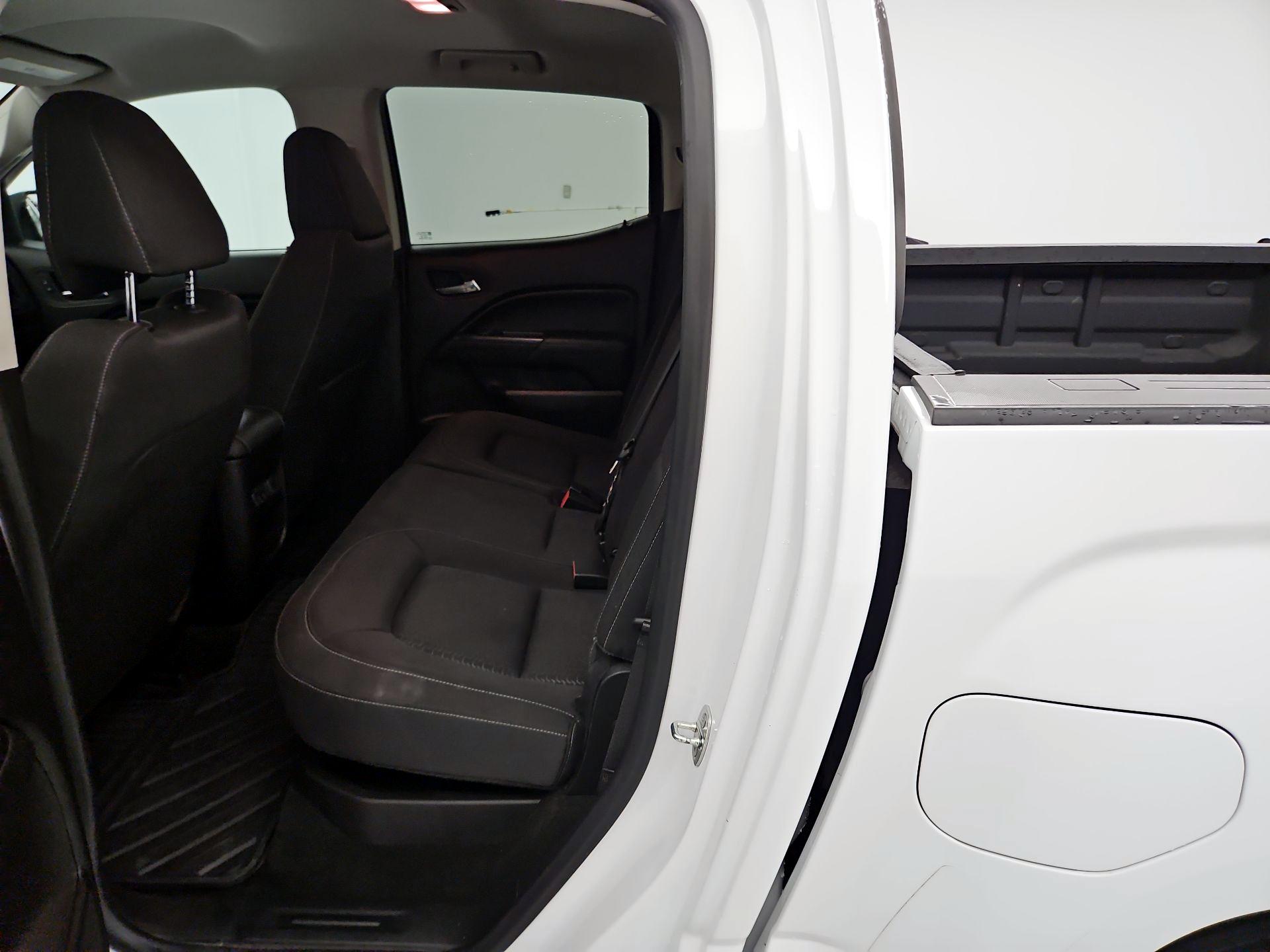 Thumbnail: 2017 GMC Canyon - 19