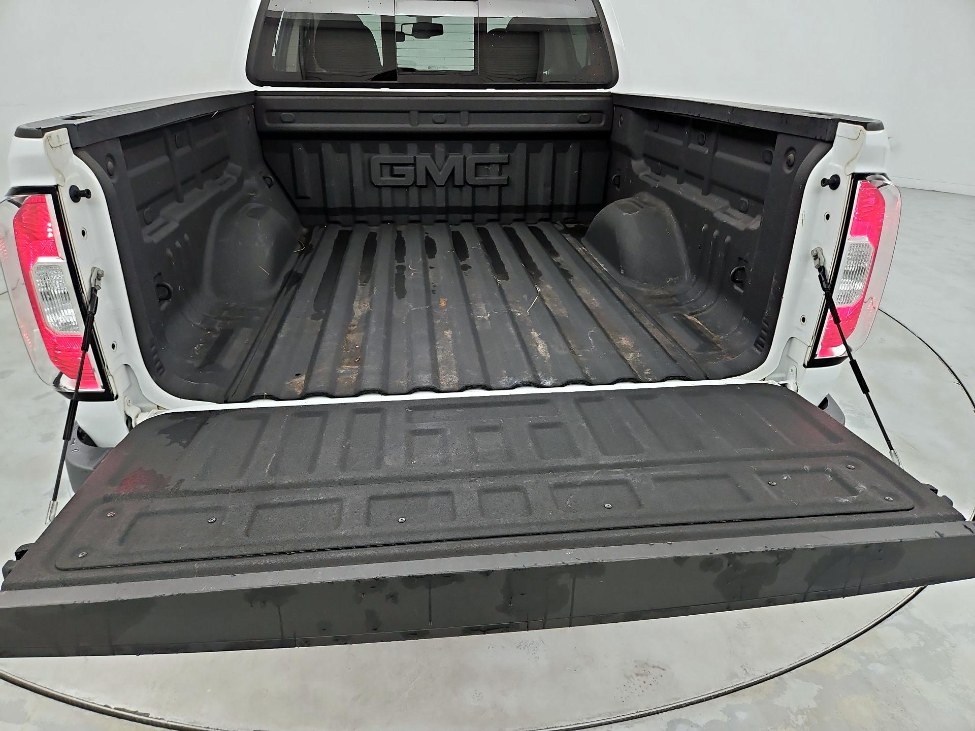 Thumbnail: 2017 GMC Canyon - 20