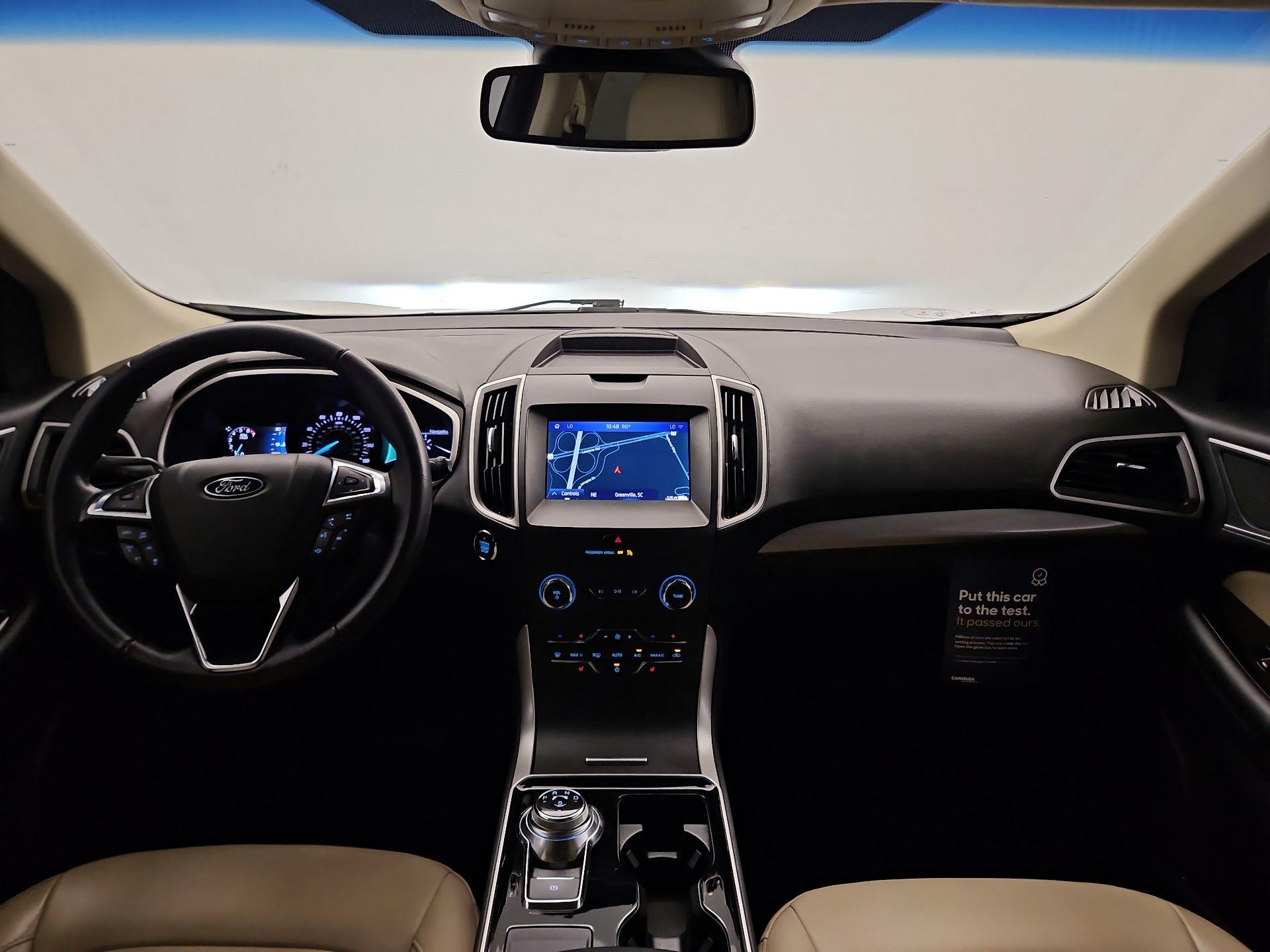 Thumbnail: 2020 Ford Edge - 9