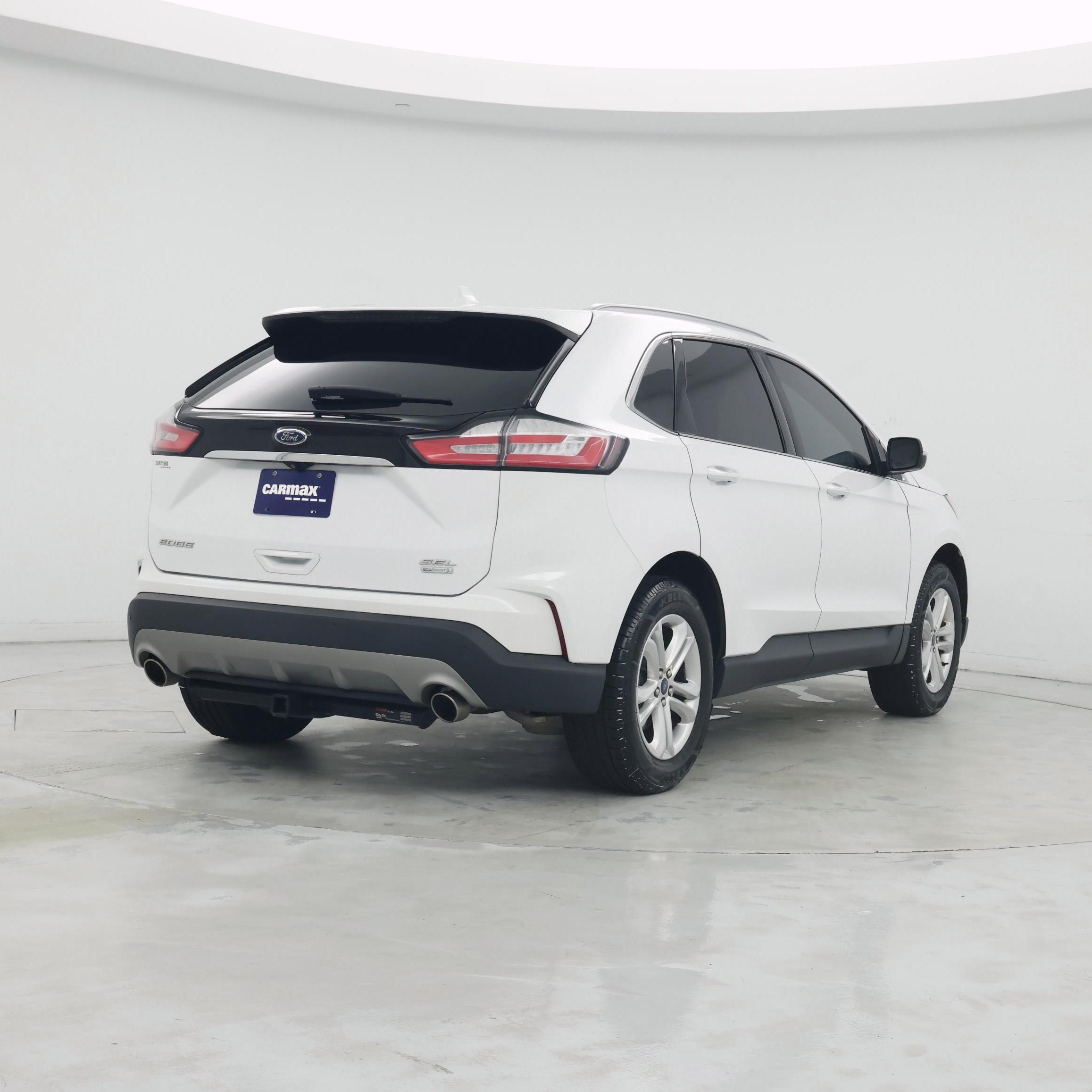 Thumbnail: 2020 Ford Edge - 8