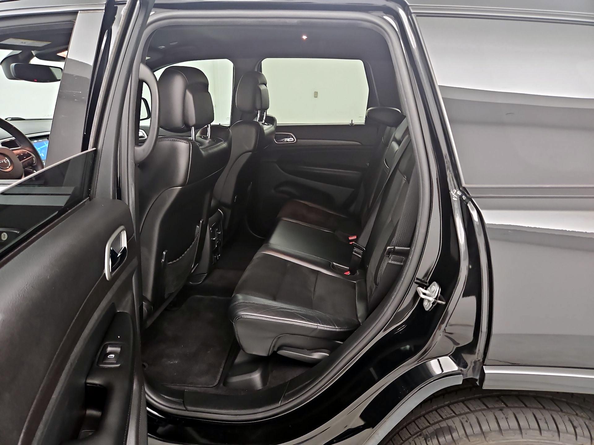 Thumbnail: 2018 Jeep Grand Cherokee - 20