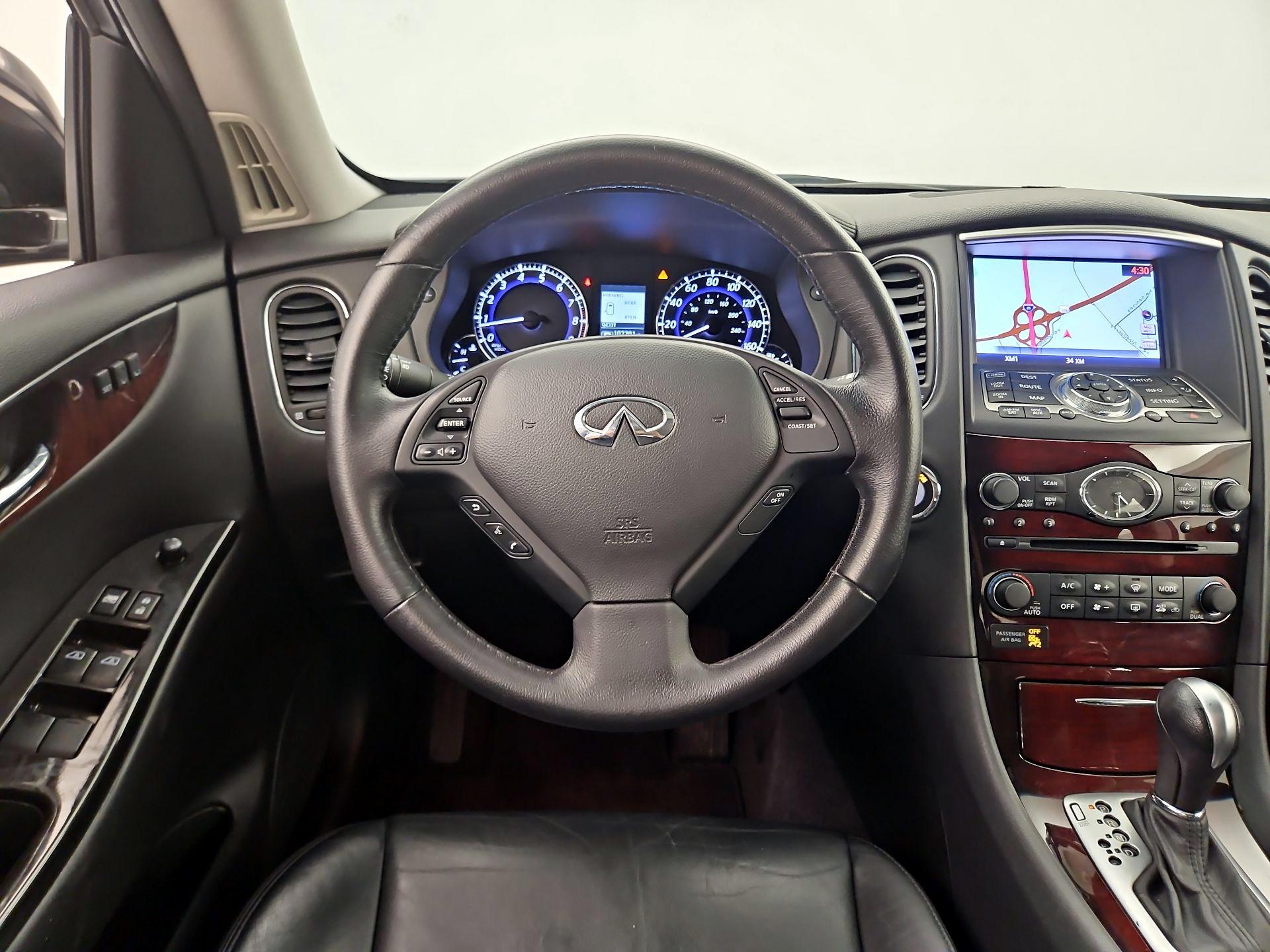 Thumbnail: 2017 INFINITI QX50 - 10