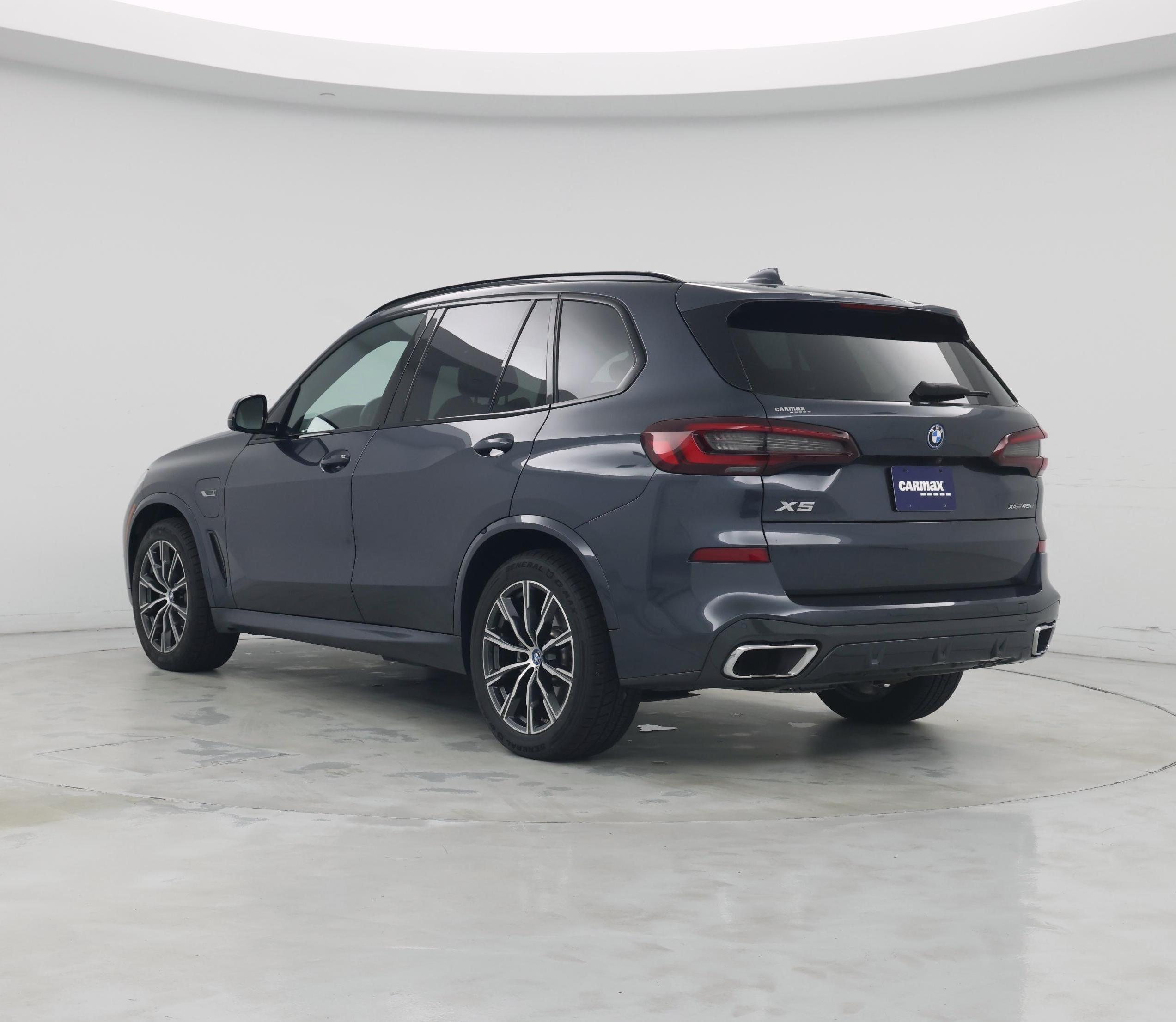 Thumbnail: 2022 BMW X5 - 2