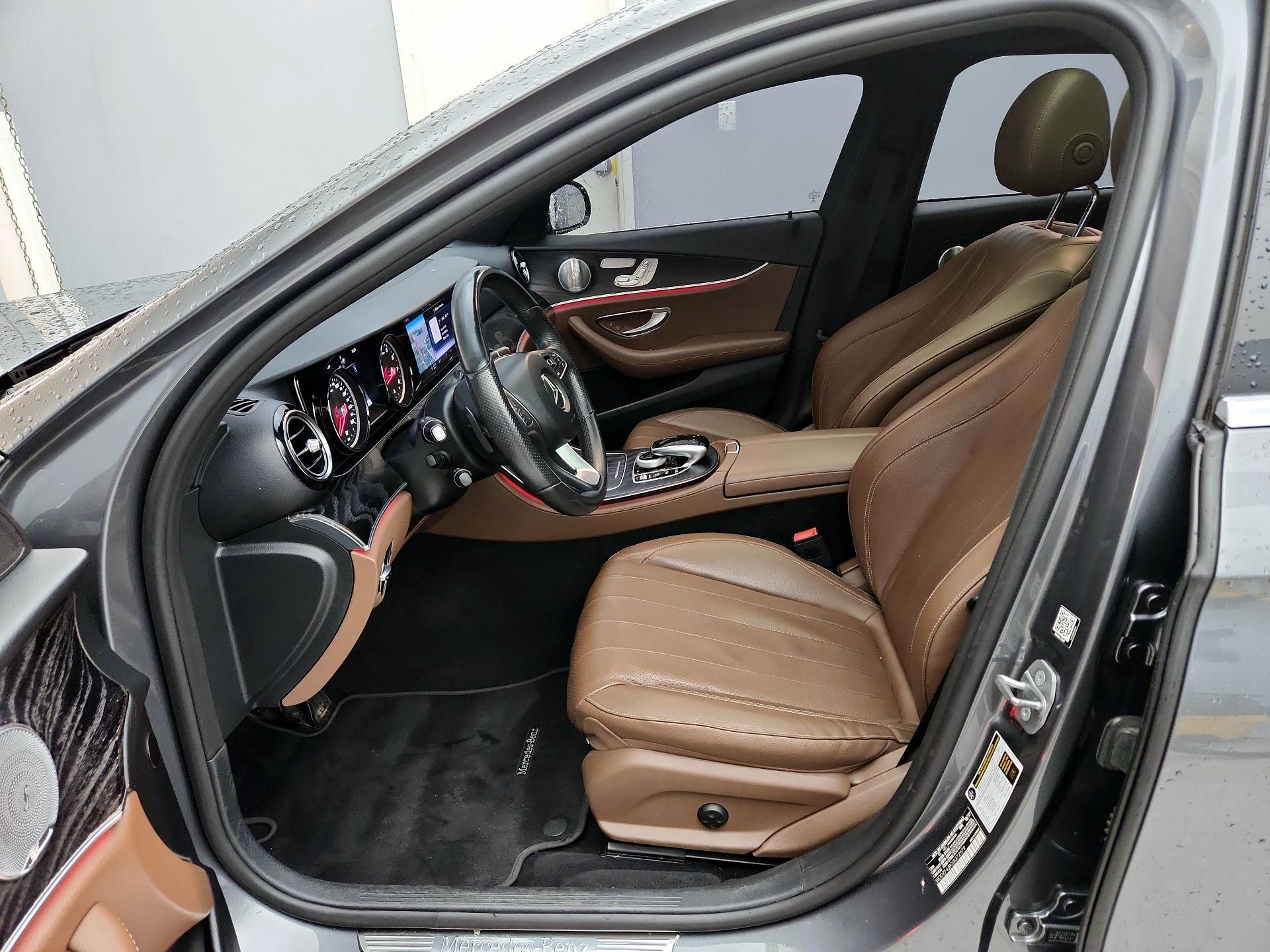 Thumbnail: 2018 Mercedes-Benz E-Class - 11