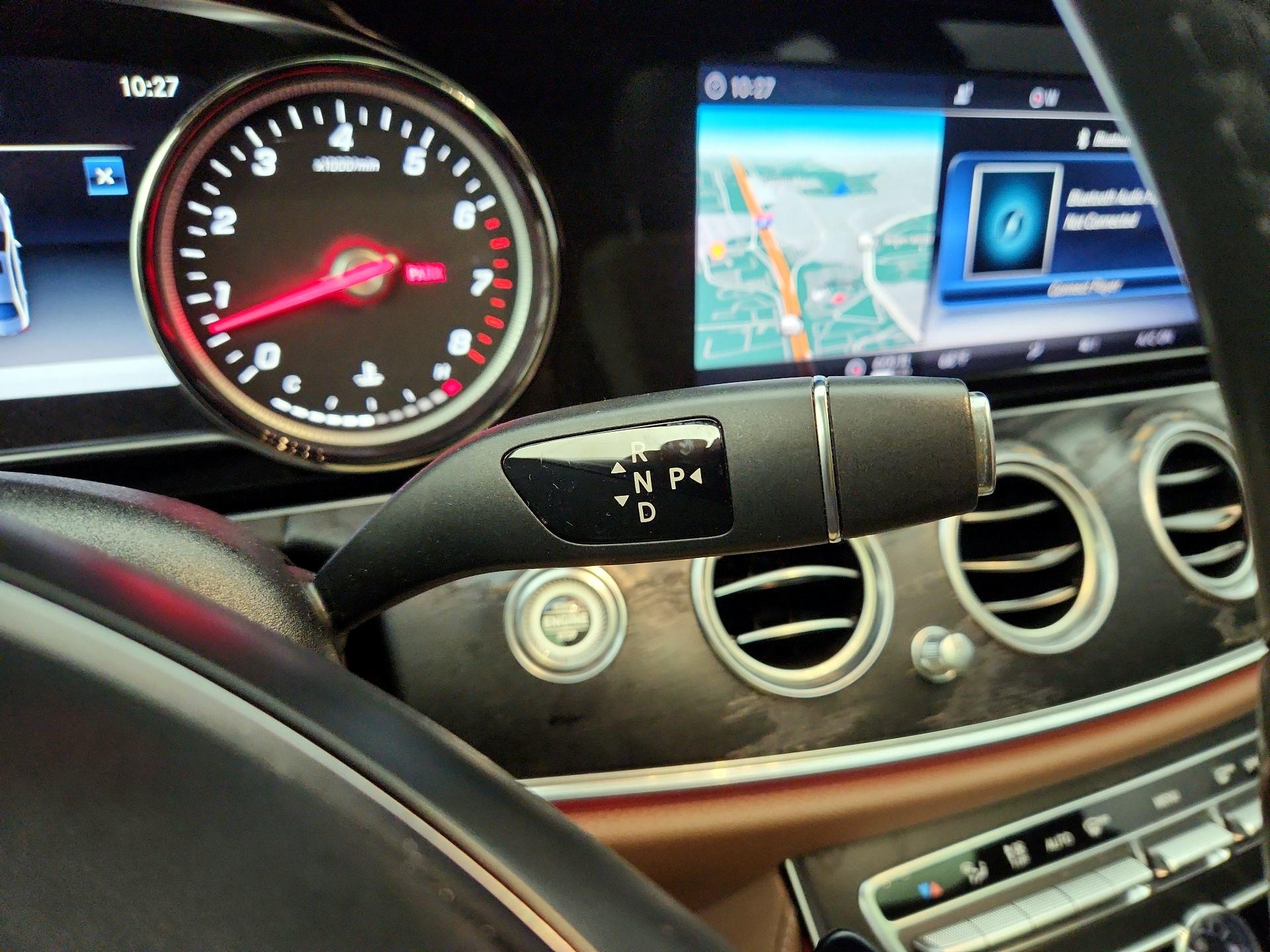 Thumbnail: 2018 Mercedes-Benz E-Class - 18