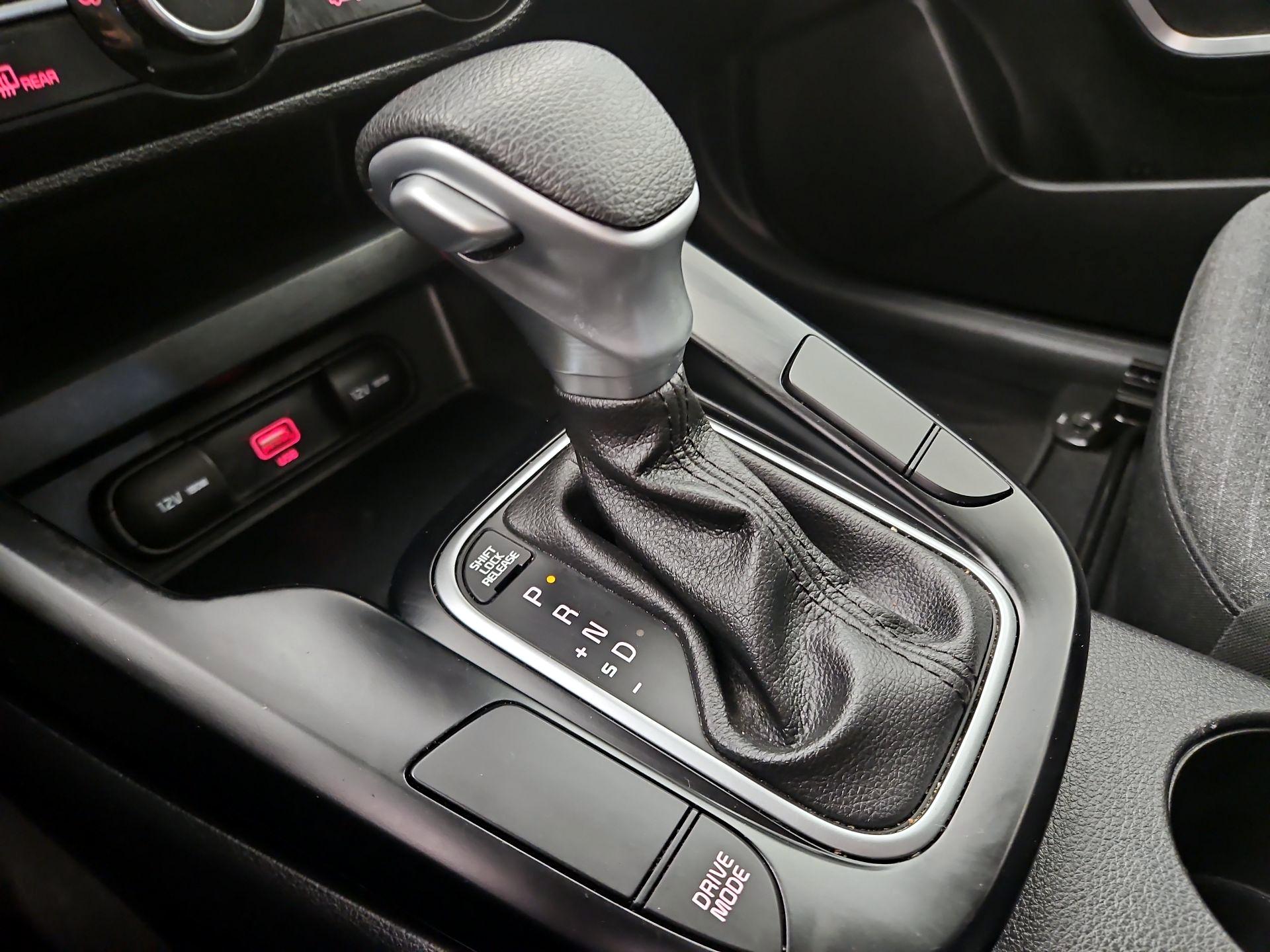 Thumbnail: 2020 Kia Soul - 17