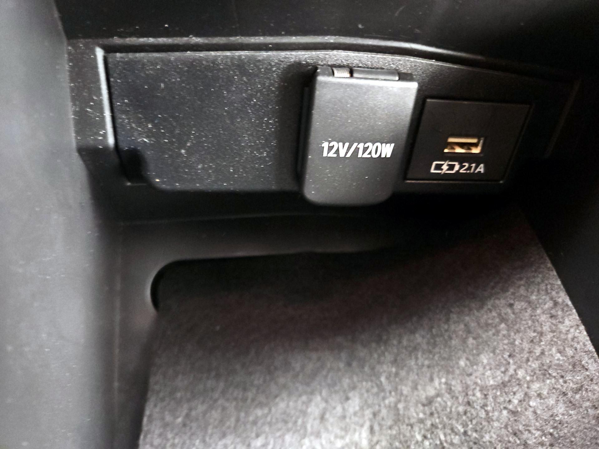 Thumbnail: 2021 Toyota Corolla - 18
