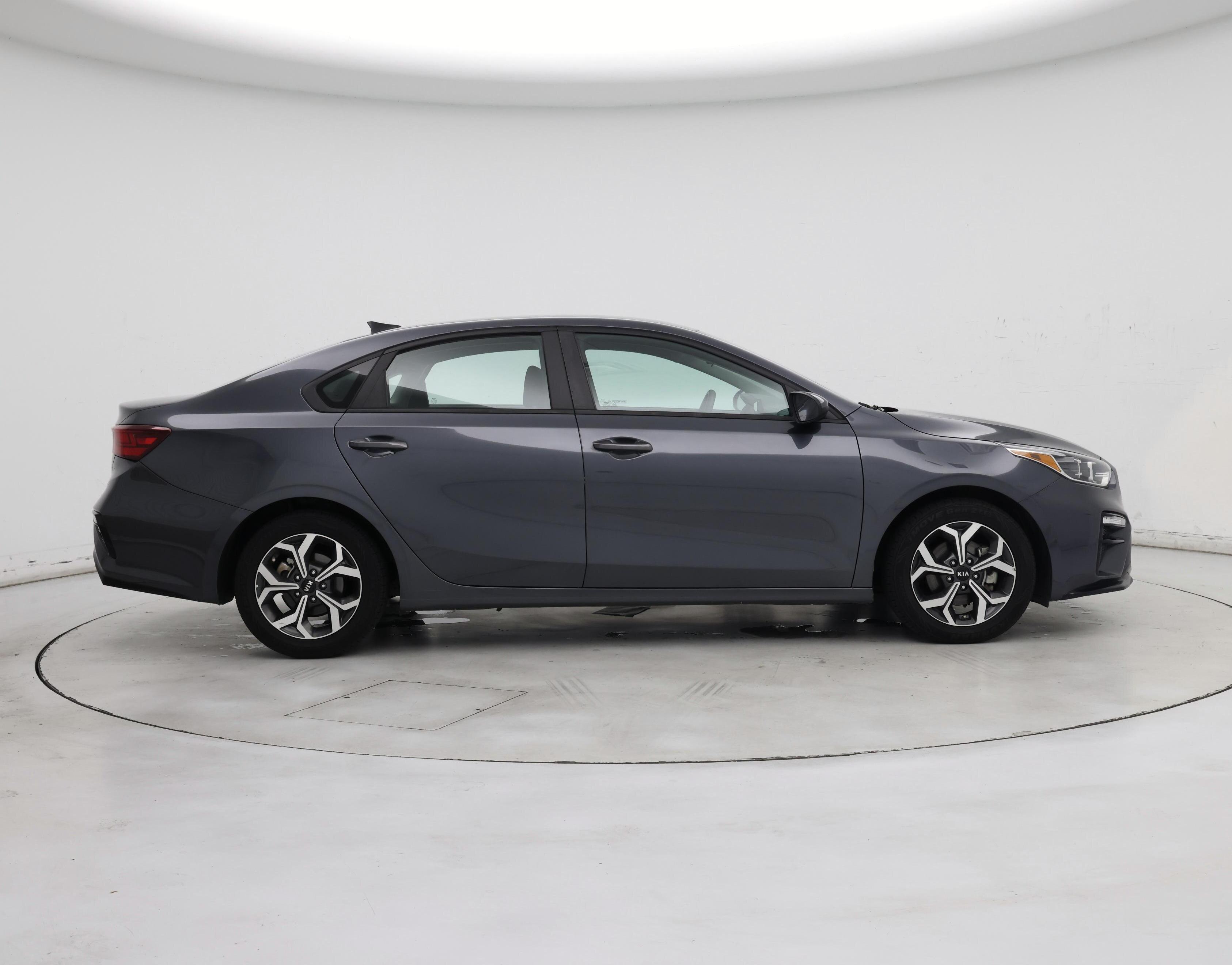 Thumbnail: 2021 Kia Forte - 7