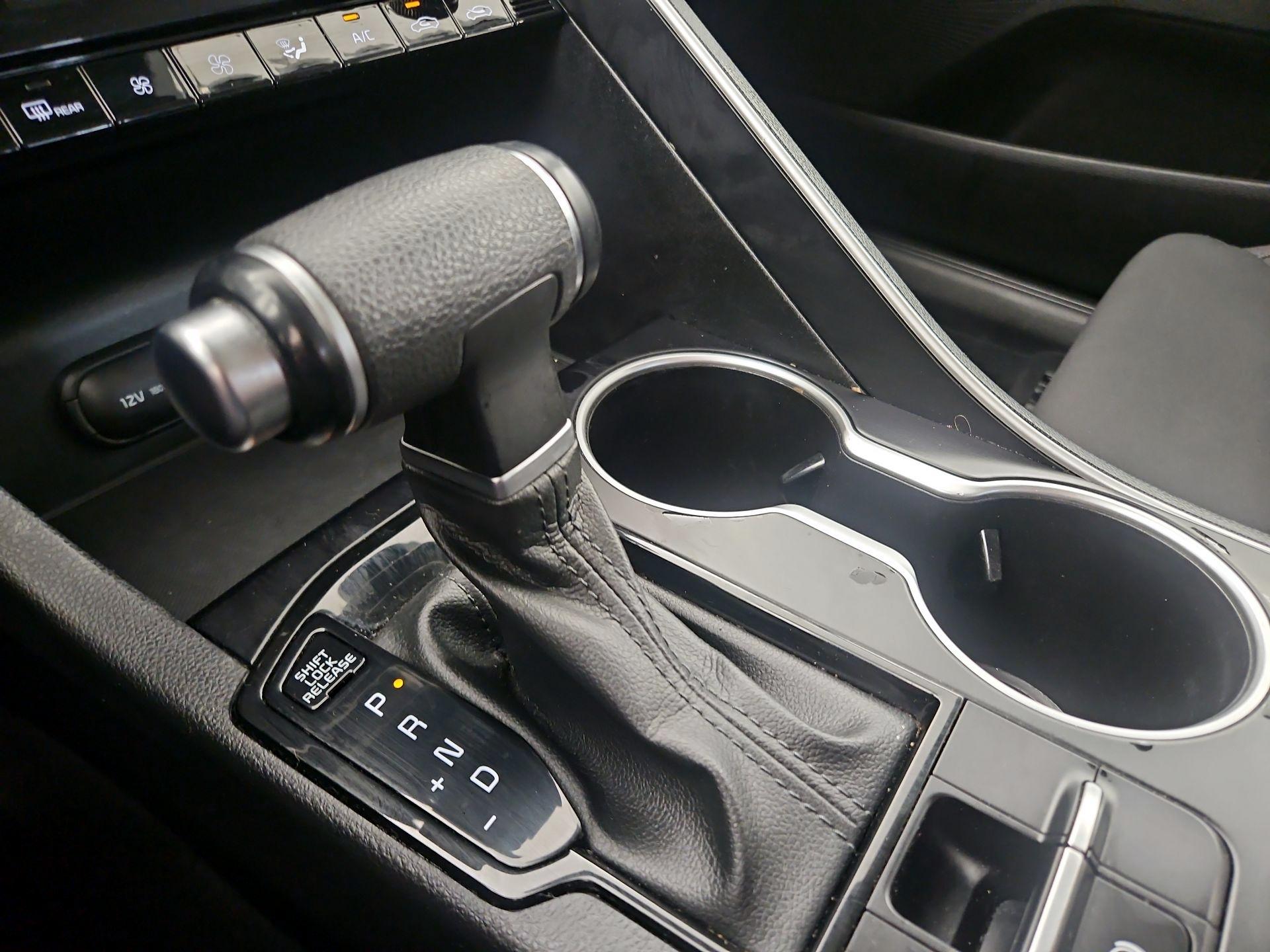 Thumbnail: 2022 Kia K5 - 17
