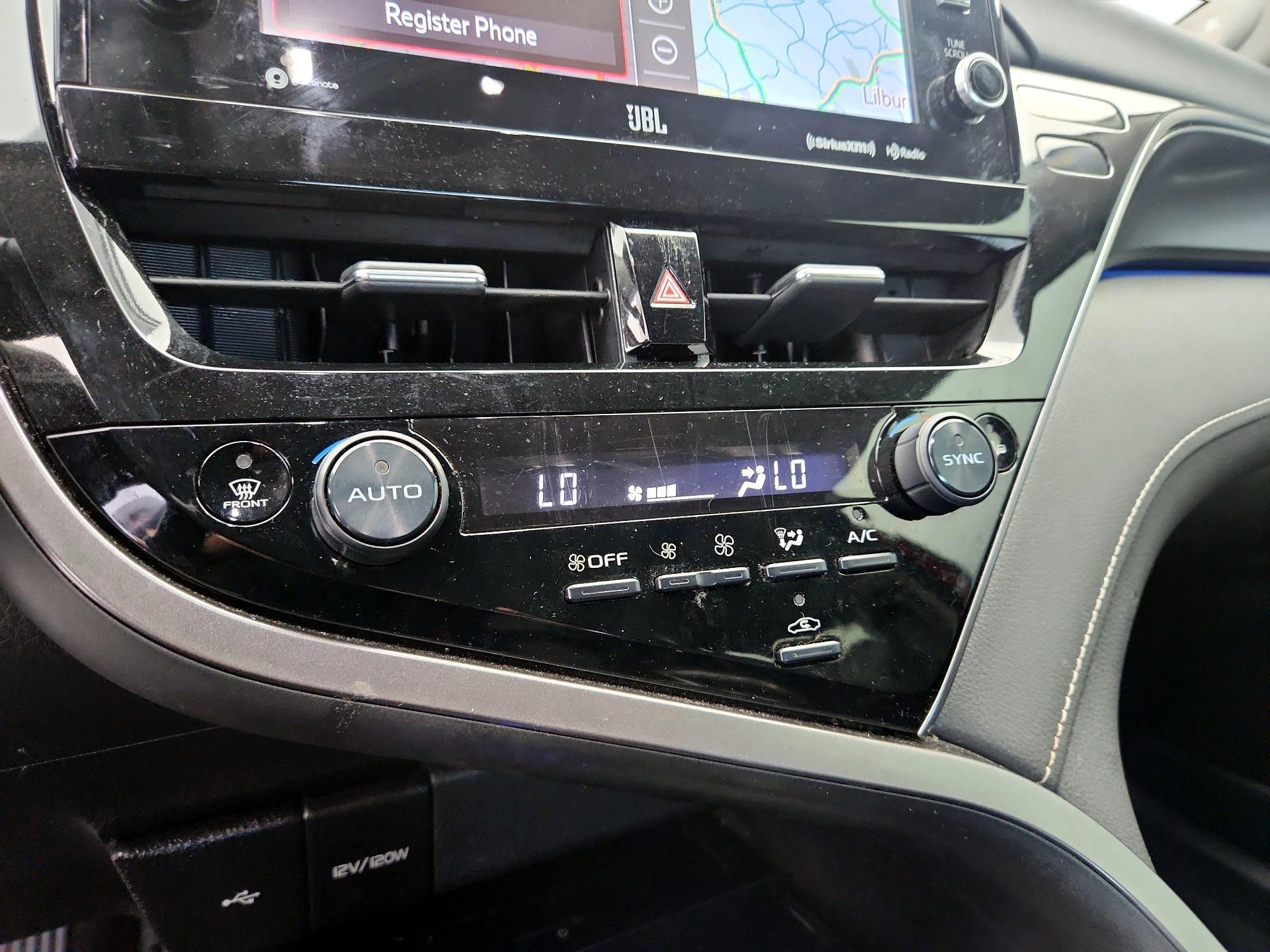 Thumbnail: 2021 Toyota Camry - 17