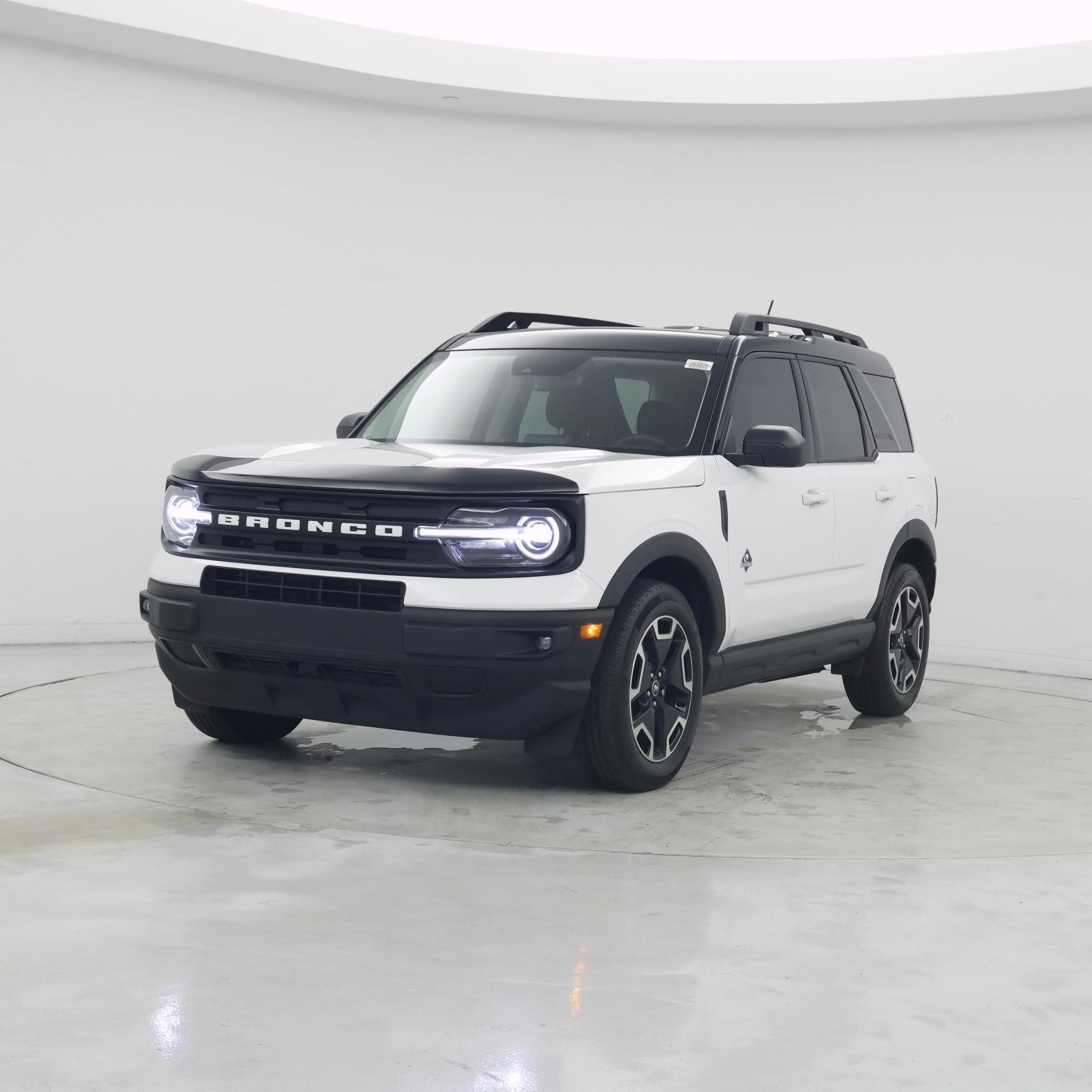 Thumbnail: 2022 Ford Bronco Sport - 4