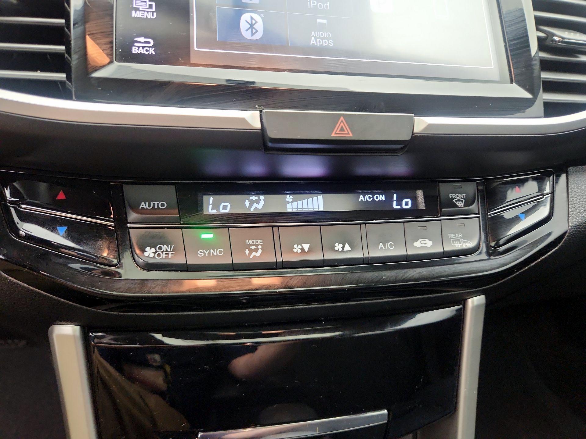 Thumbnail: 2016 Honda Accord - 16