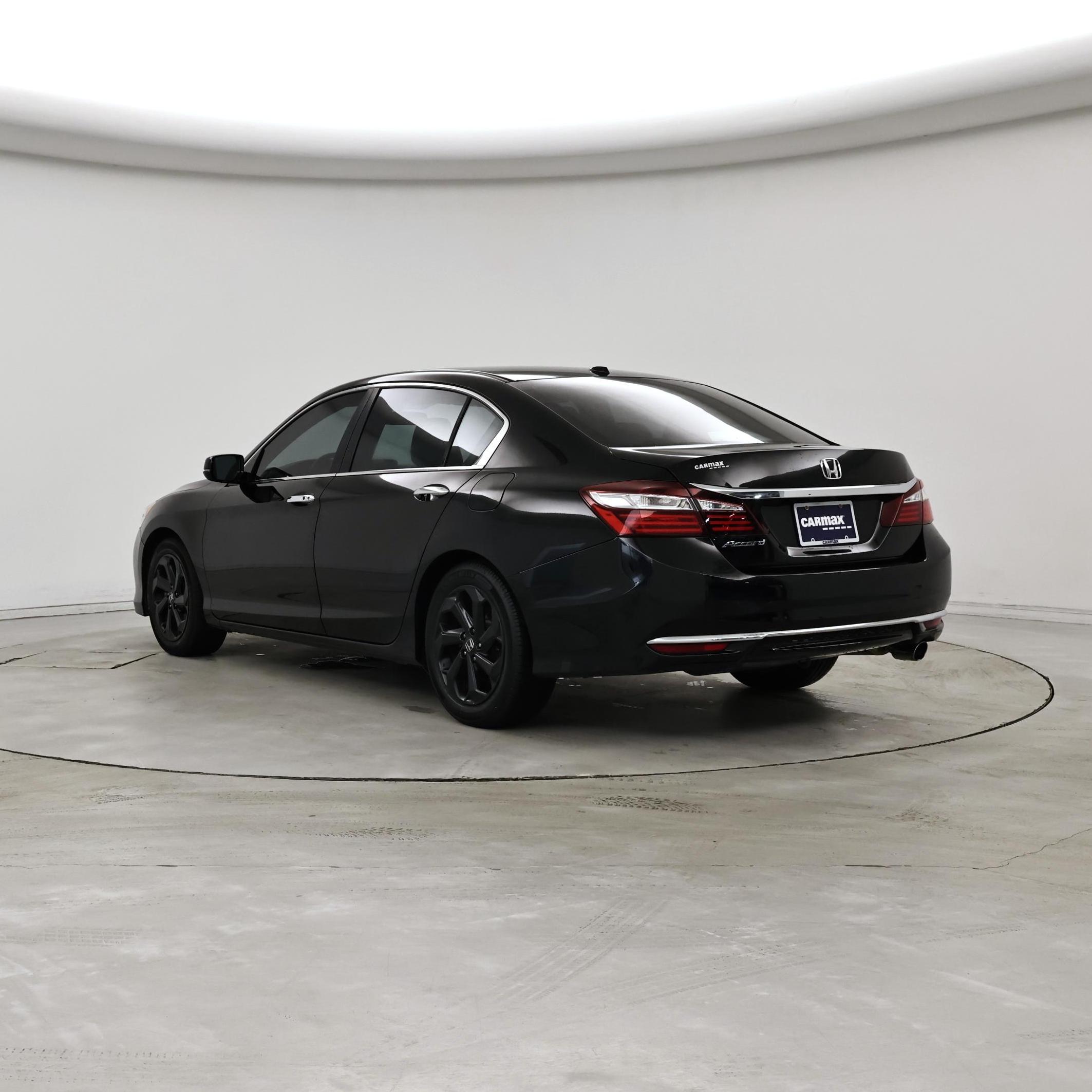 Thumbnail: 2016 Honda Accord - 2