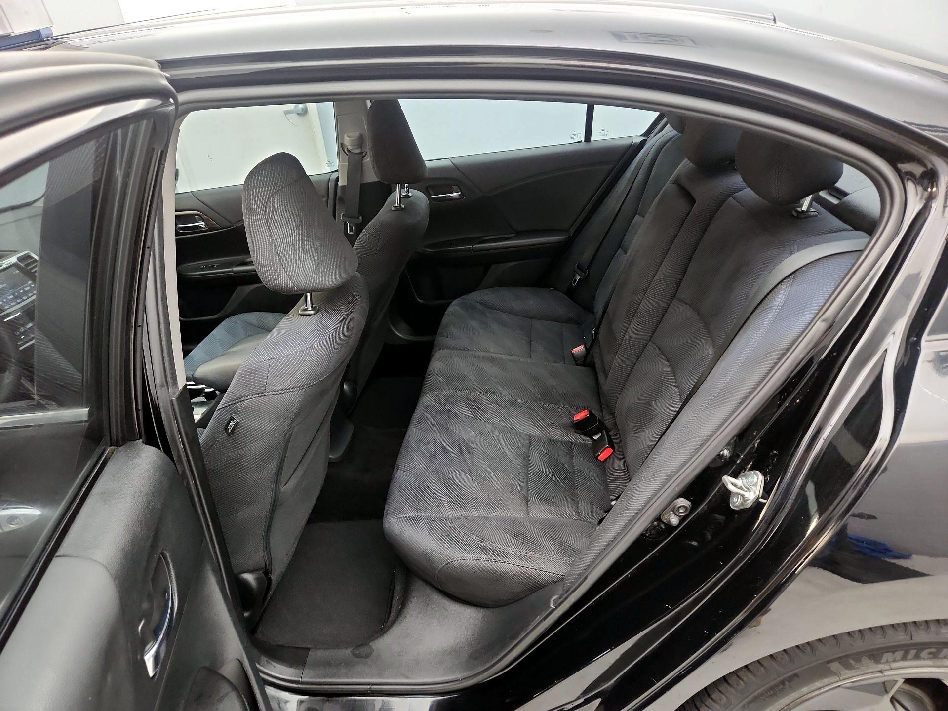 Thumbnail: 2016 Honda Accord - 20