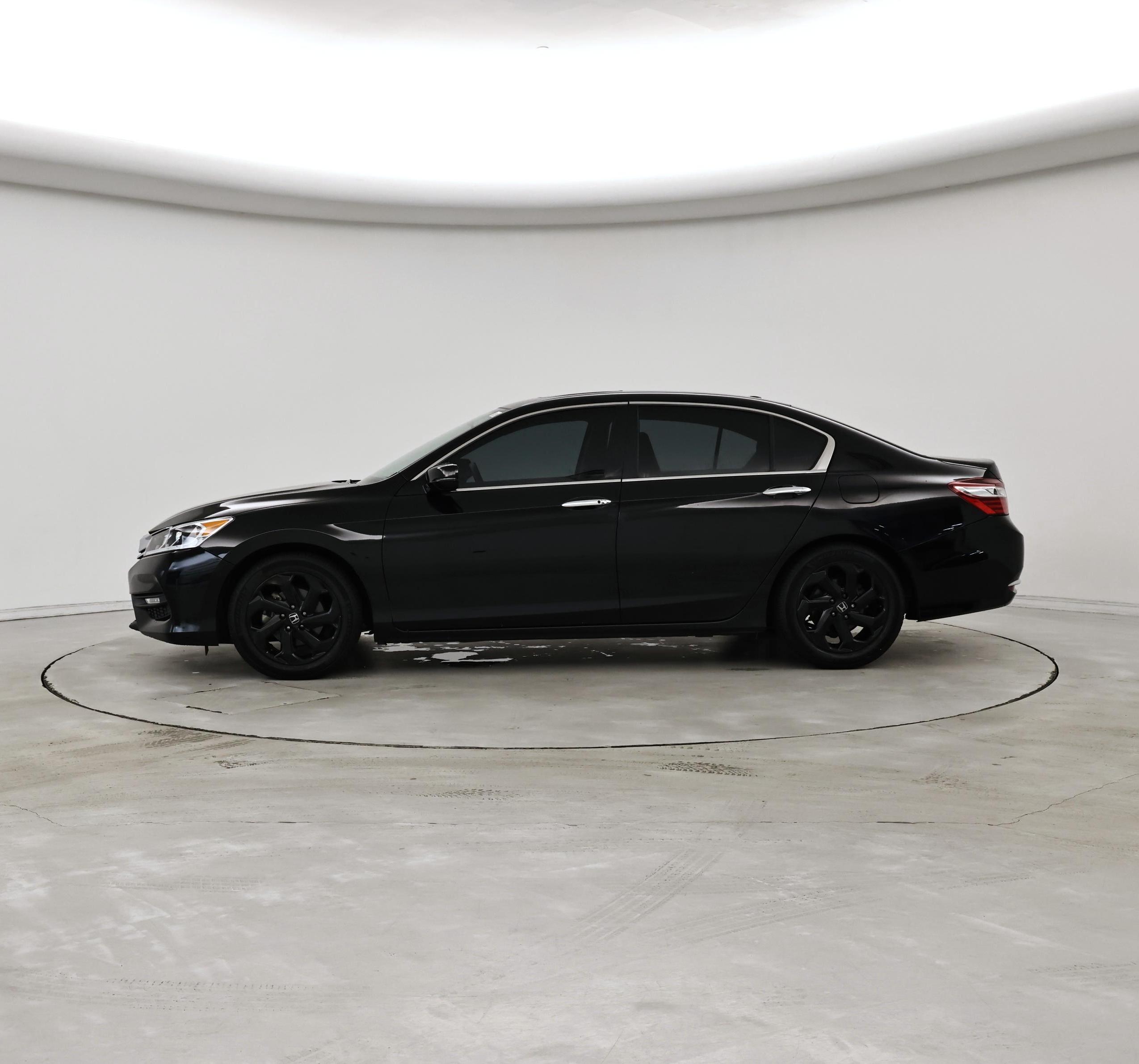 Thumbnail: 2016 Honda Accord - 3