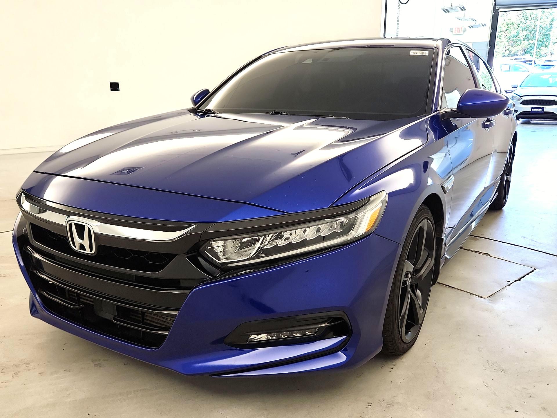 Thumbnail: 2018 Honda Accord - 3