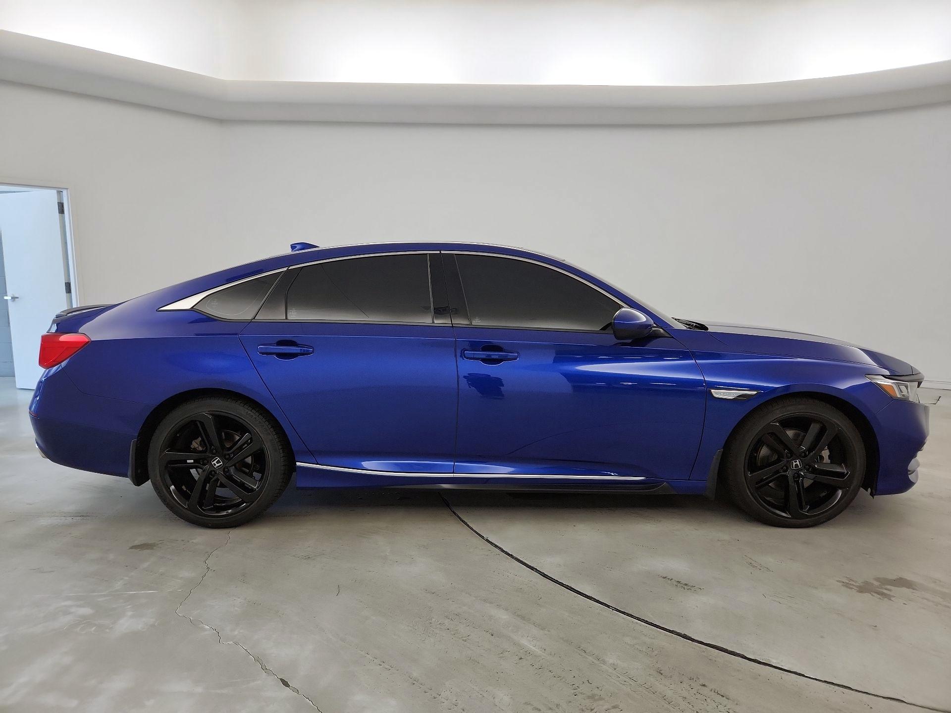 Thumbnail: 2018 Honda Accord - 4