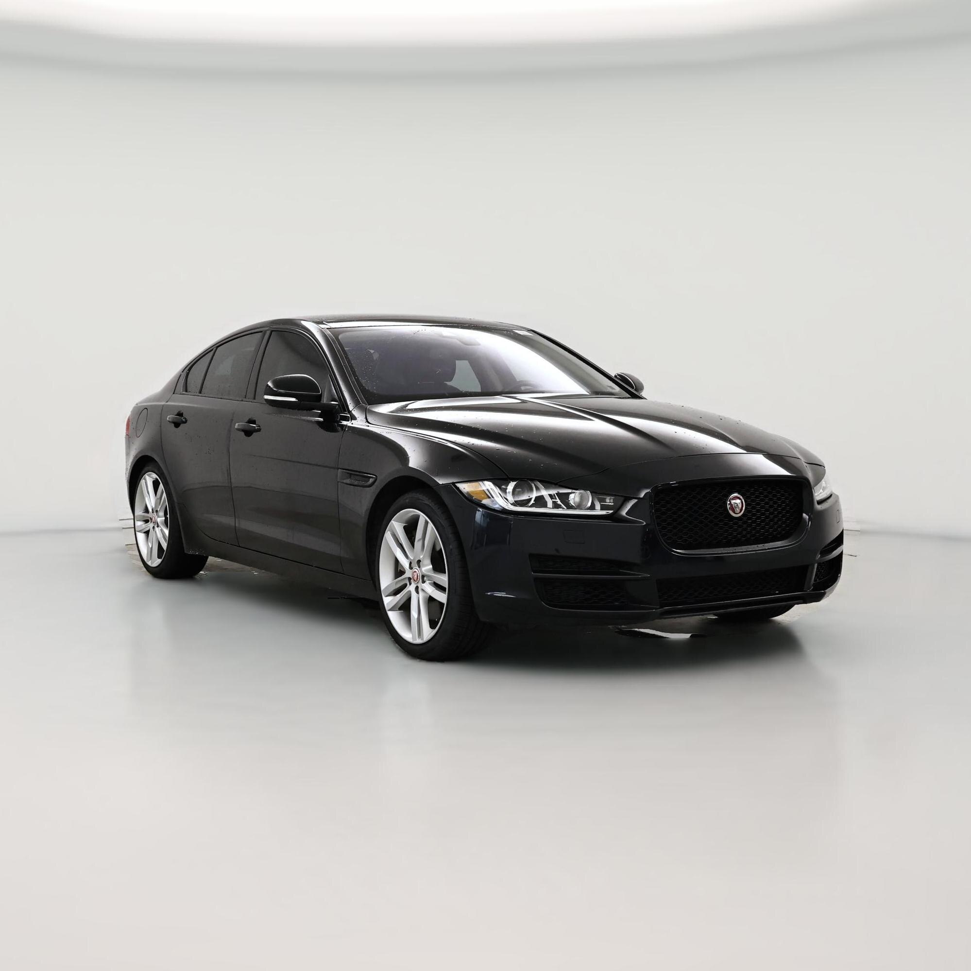 Thumbnail: 2017 Jaguar XE - 1