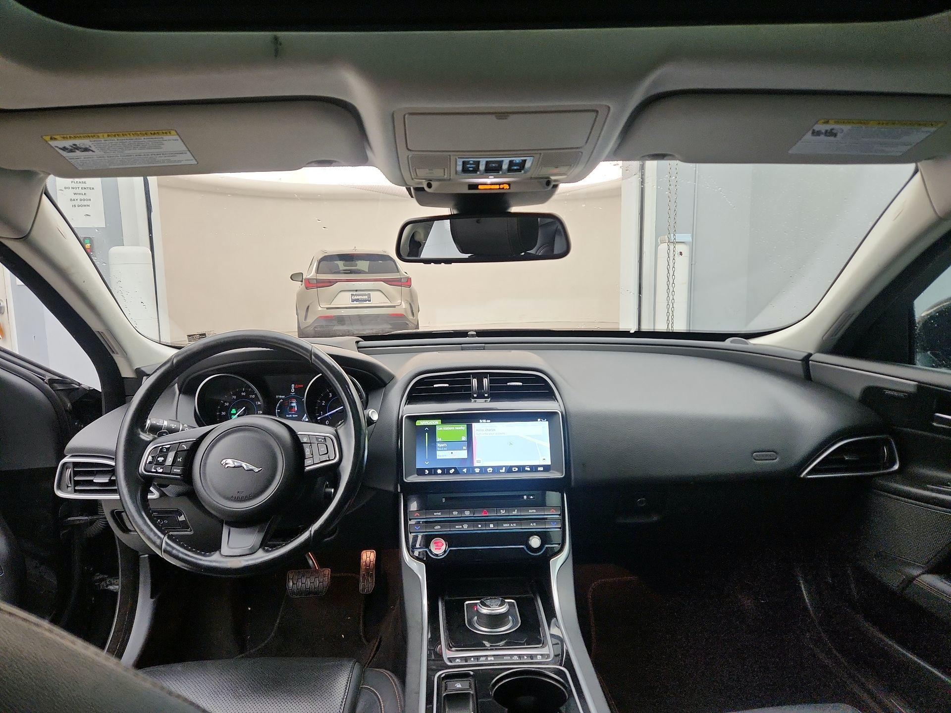 Thumbnail: 2017 Jaguar XE - 9