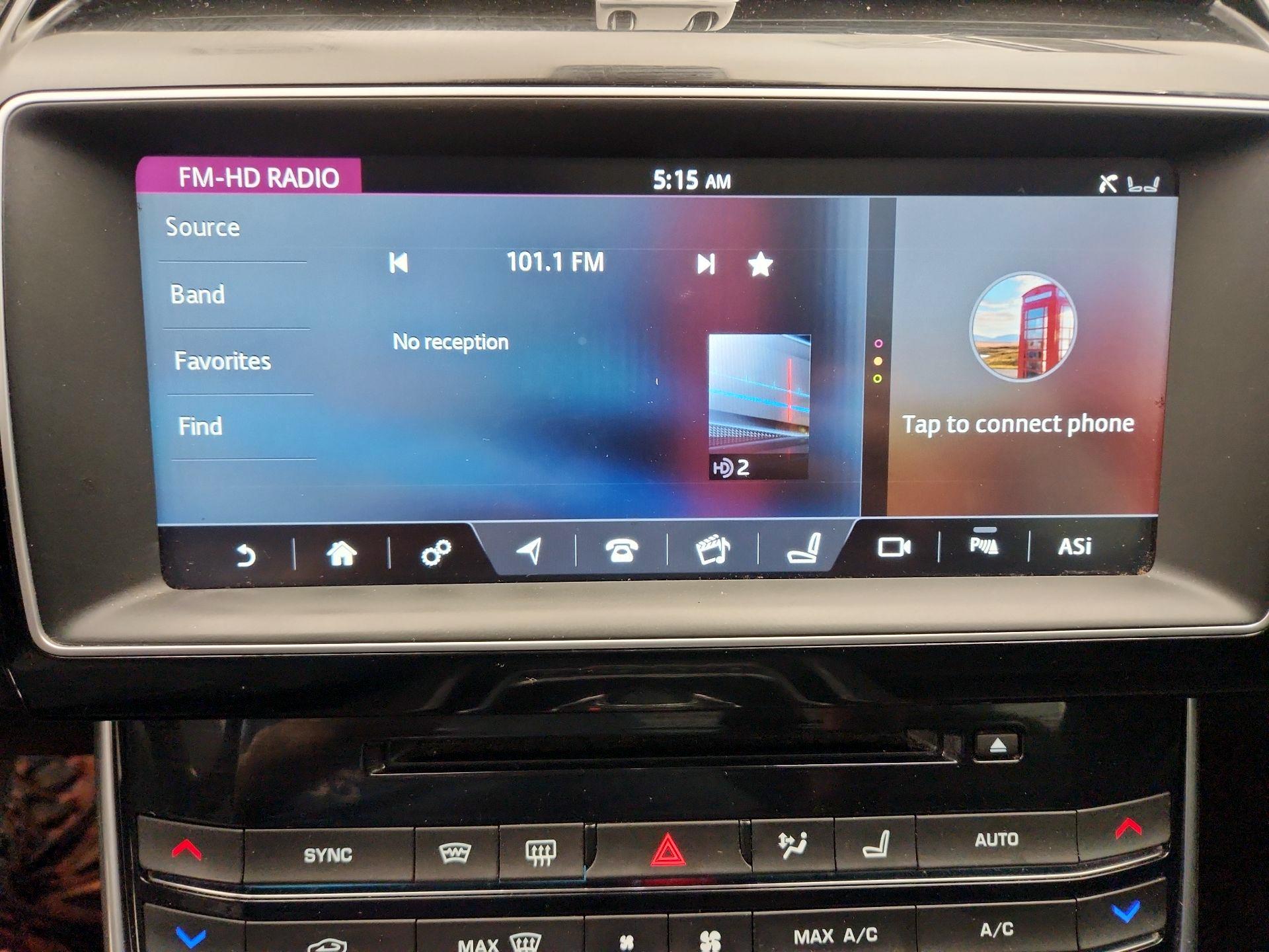 Thumbnail: 2017 Jaguar XE - 16