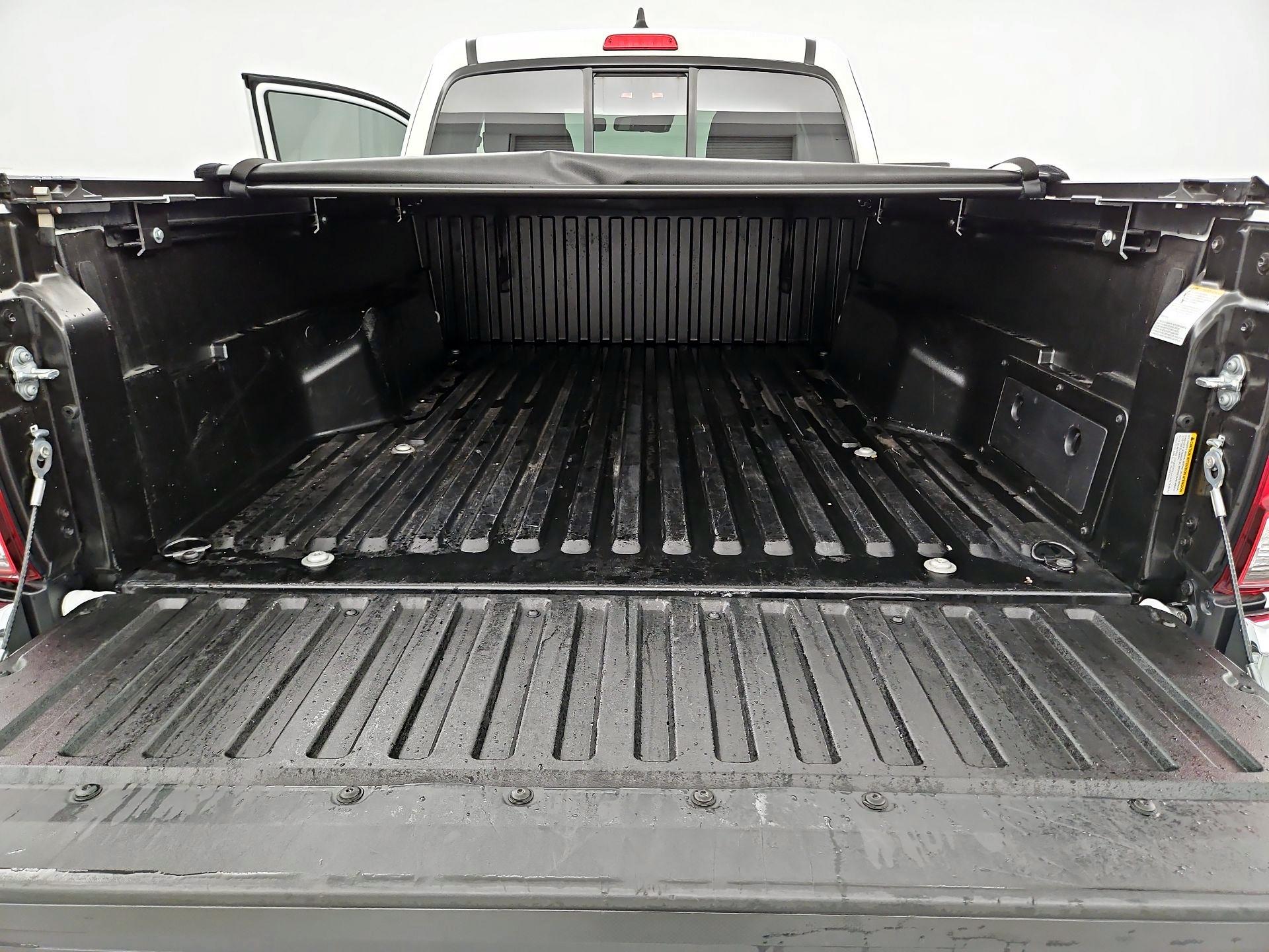 Thumbnail: 2023 Toyota Tacoma - 20