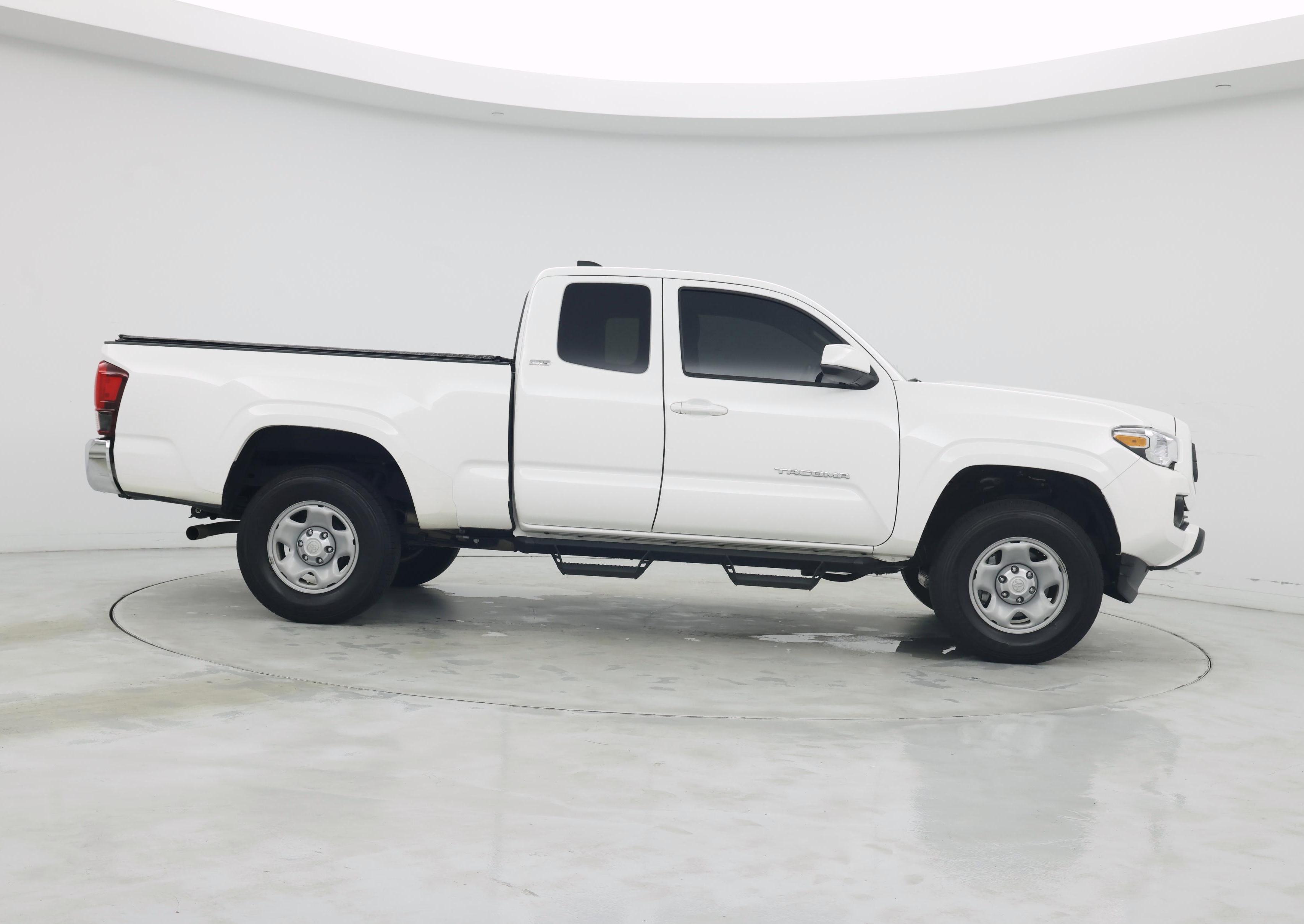 Thumbnail: 2023 Toyota Tacoma - 7