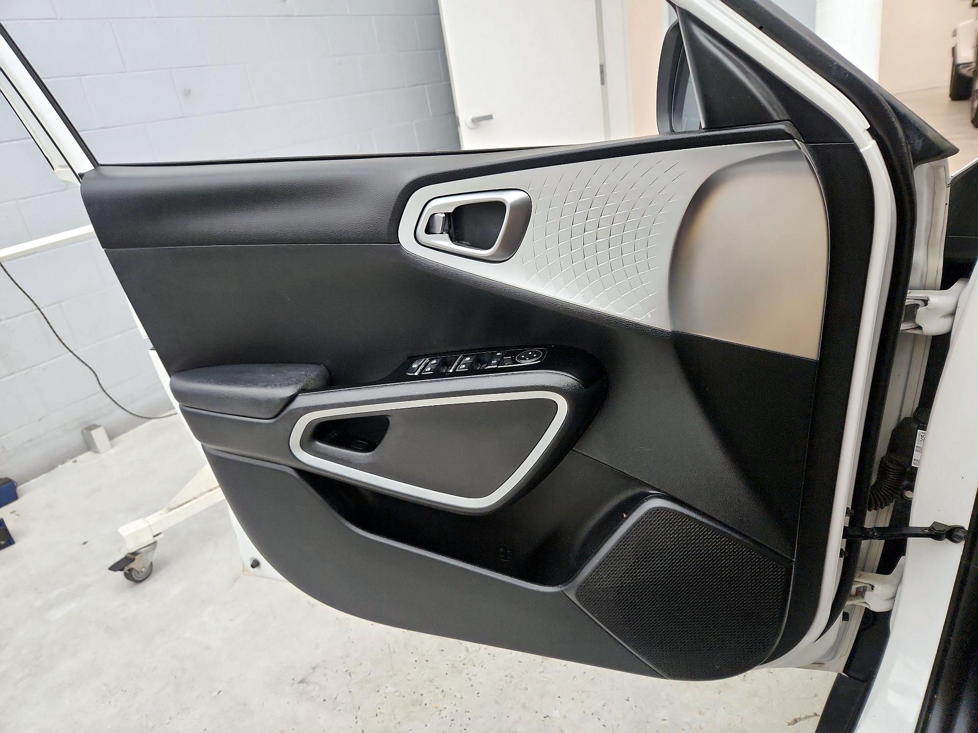 Thumbnail: 2022 Kia Soul - 12