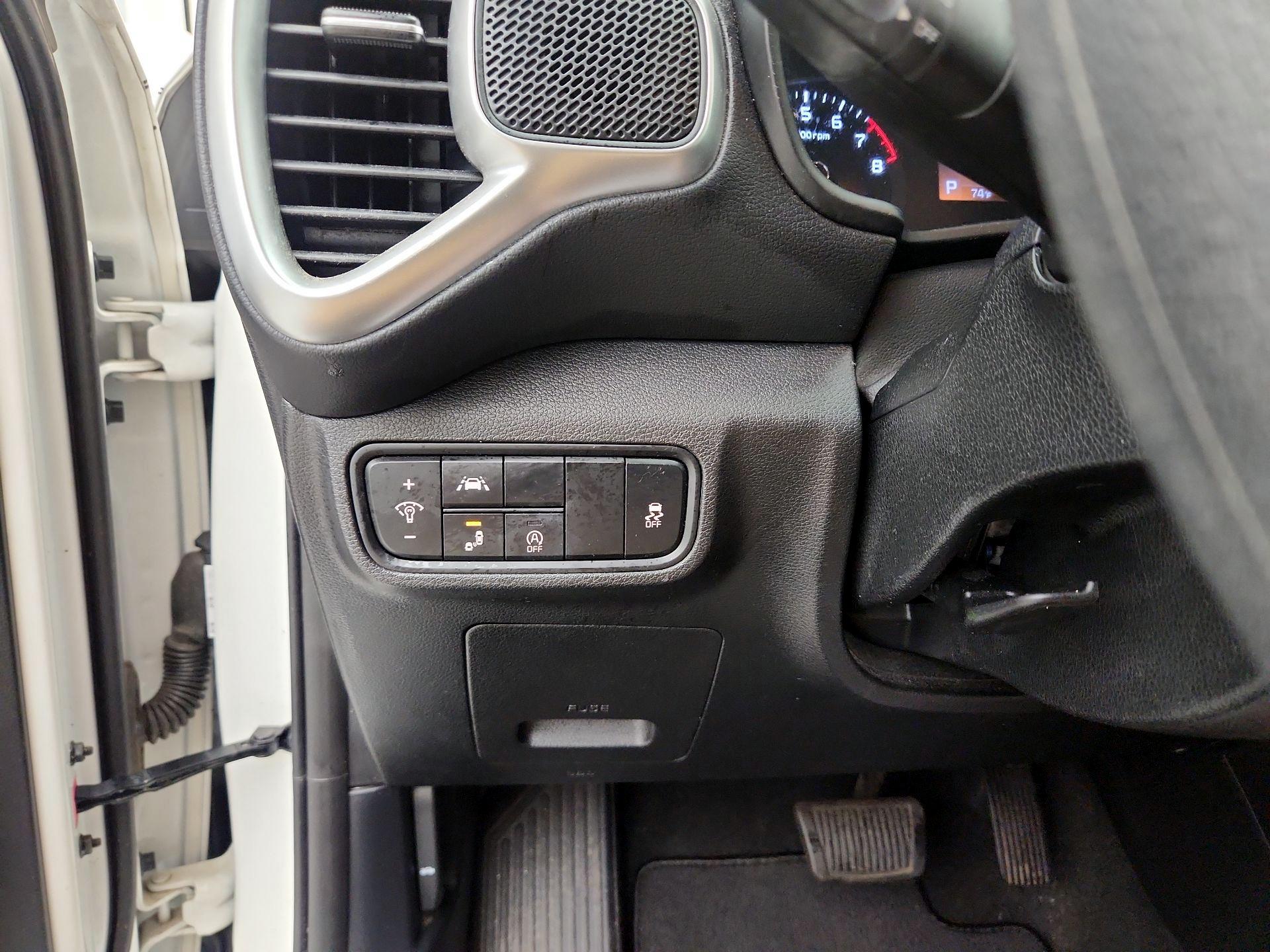 Thumbnail: 2022 Kia Soul - 13
