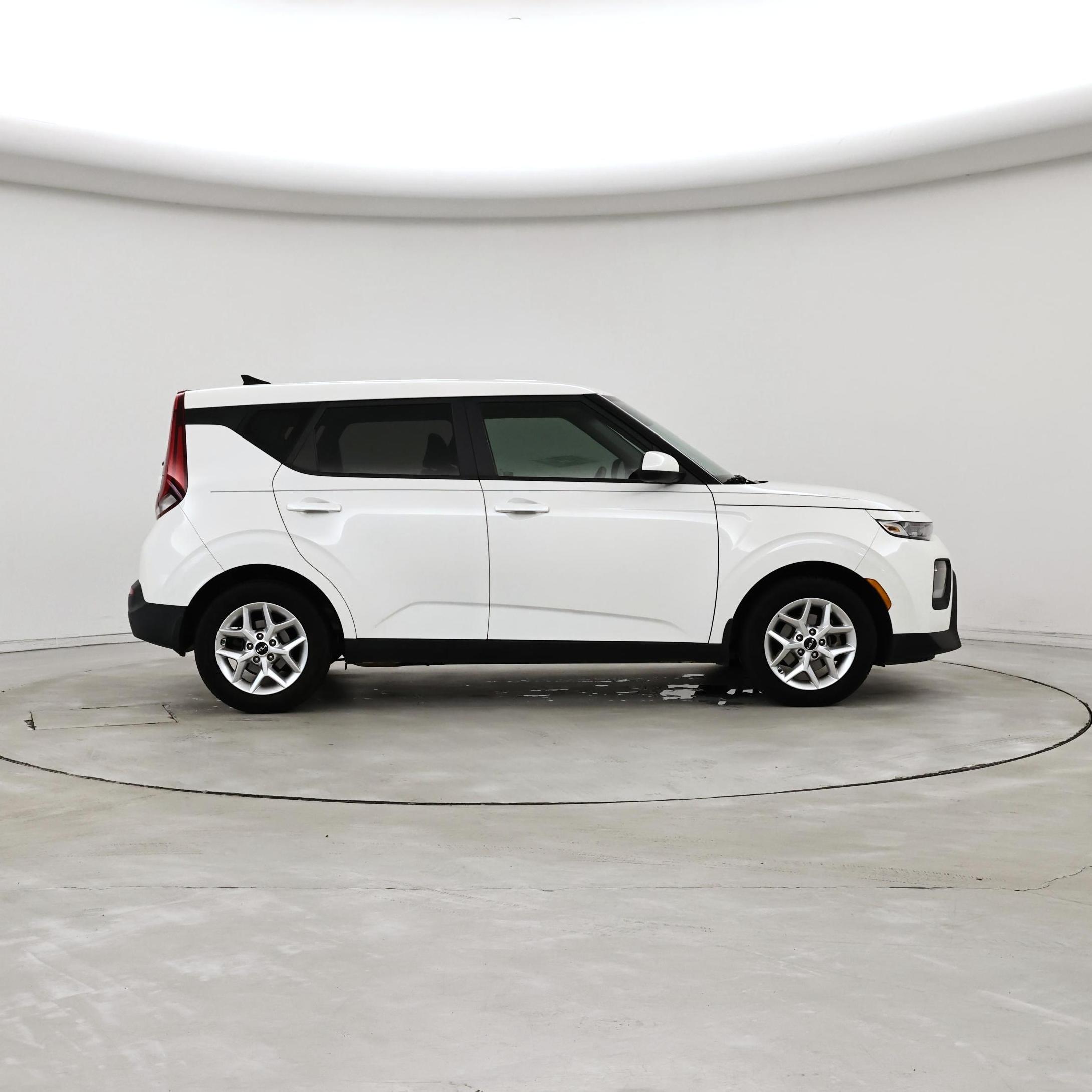 Thumbnail: 2022 Kia Soul - 7