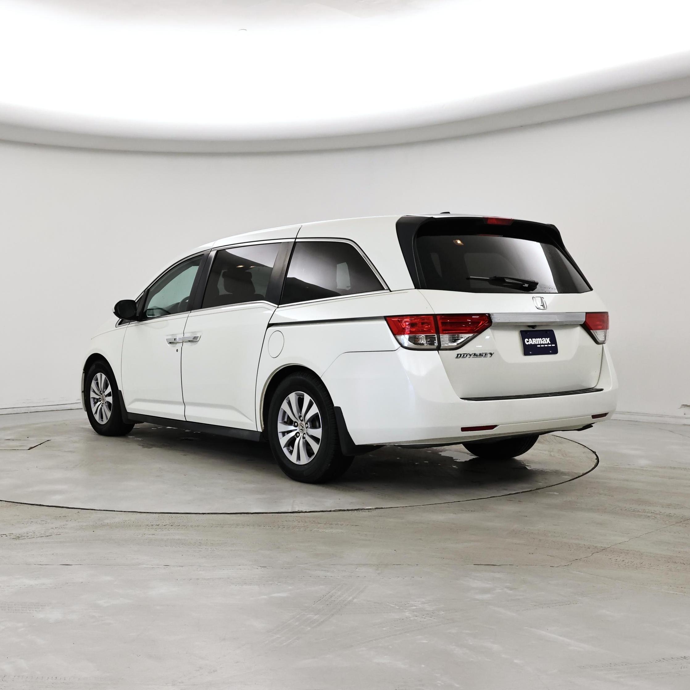 Thumbnail: 2015 Honda Odyssey - 2
