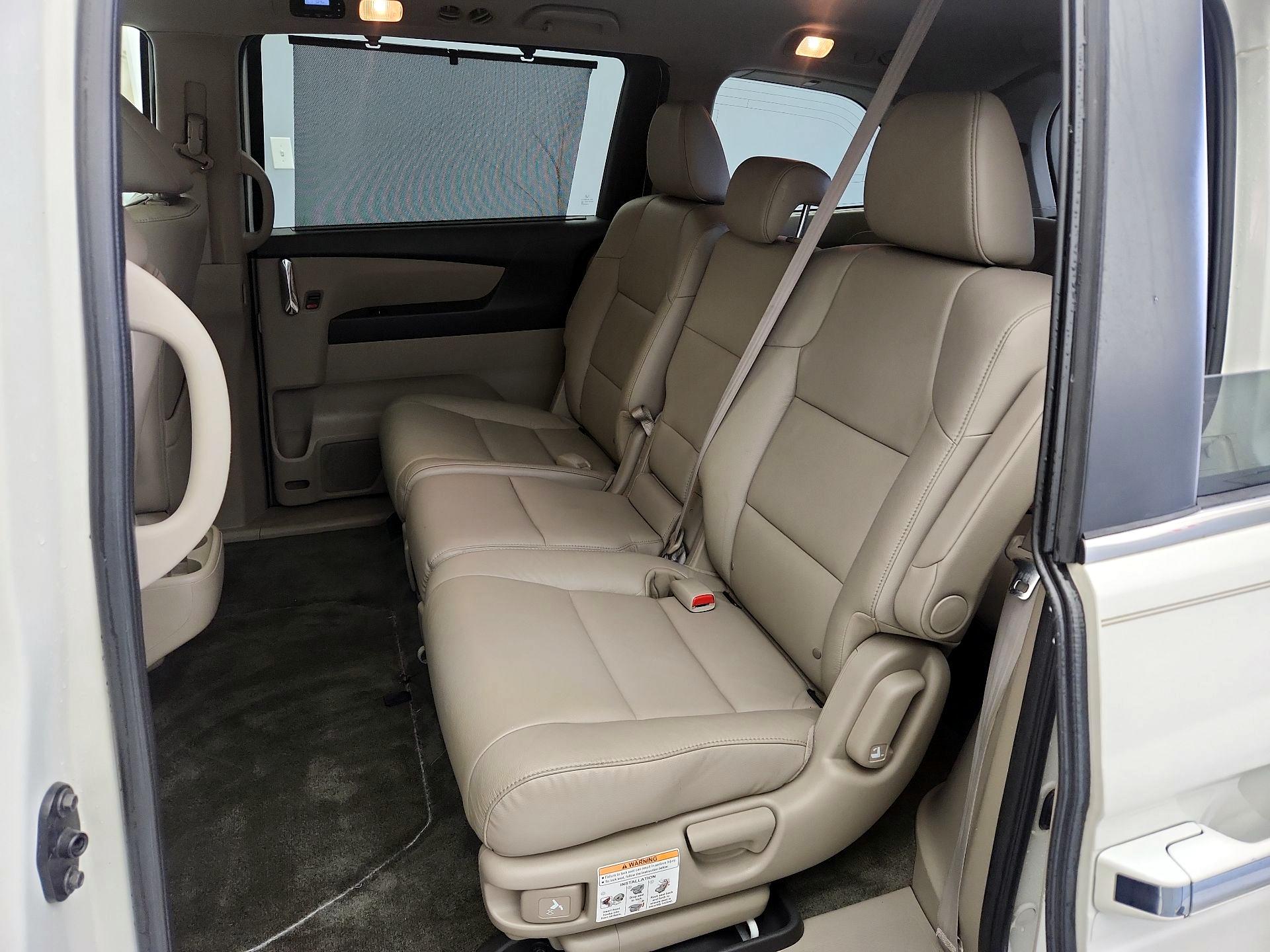 Thumbnail: 2015 Honda Odyssey - 20