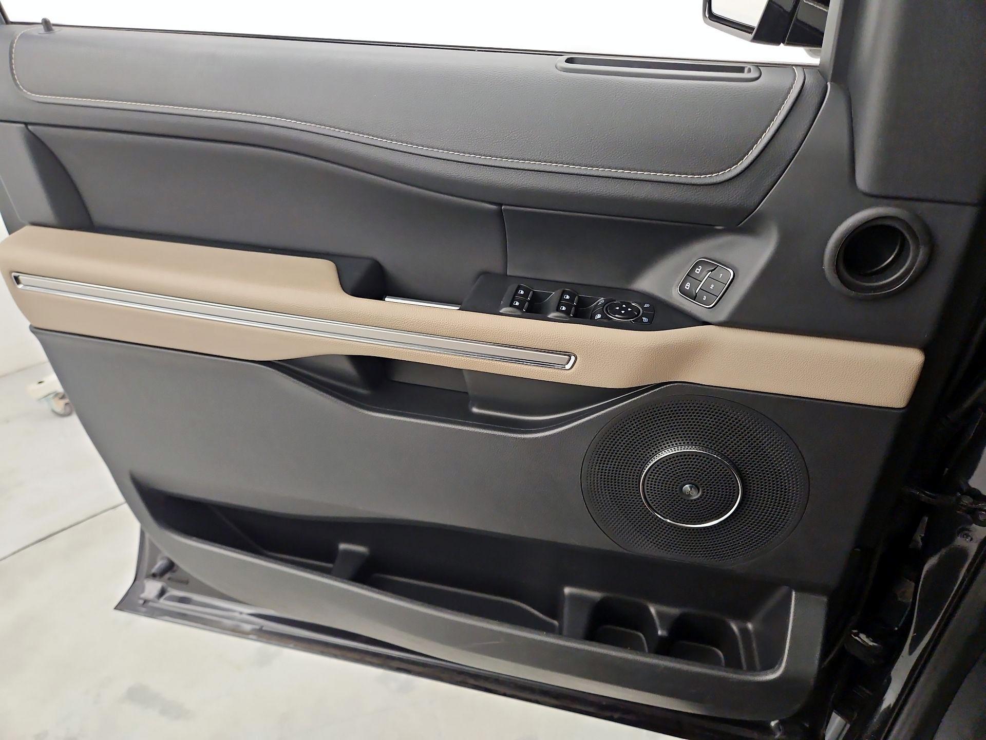 Thumbnail: 2024 Ford Expedition - 12