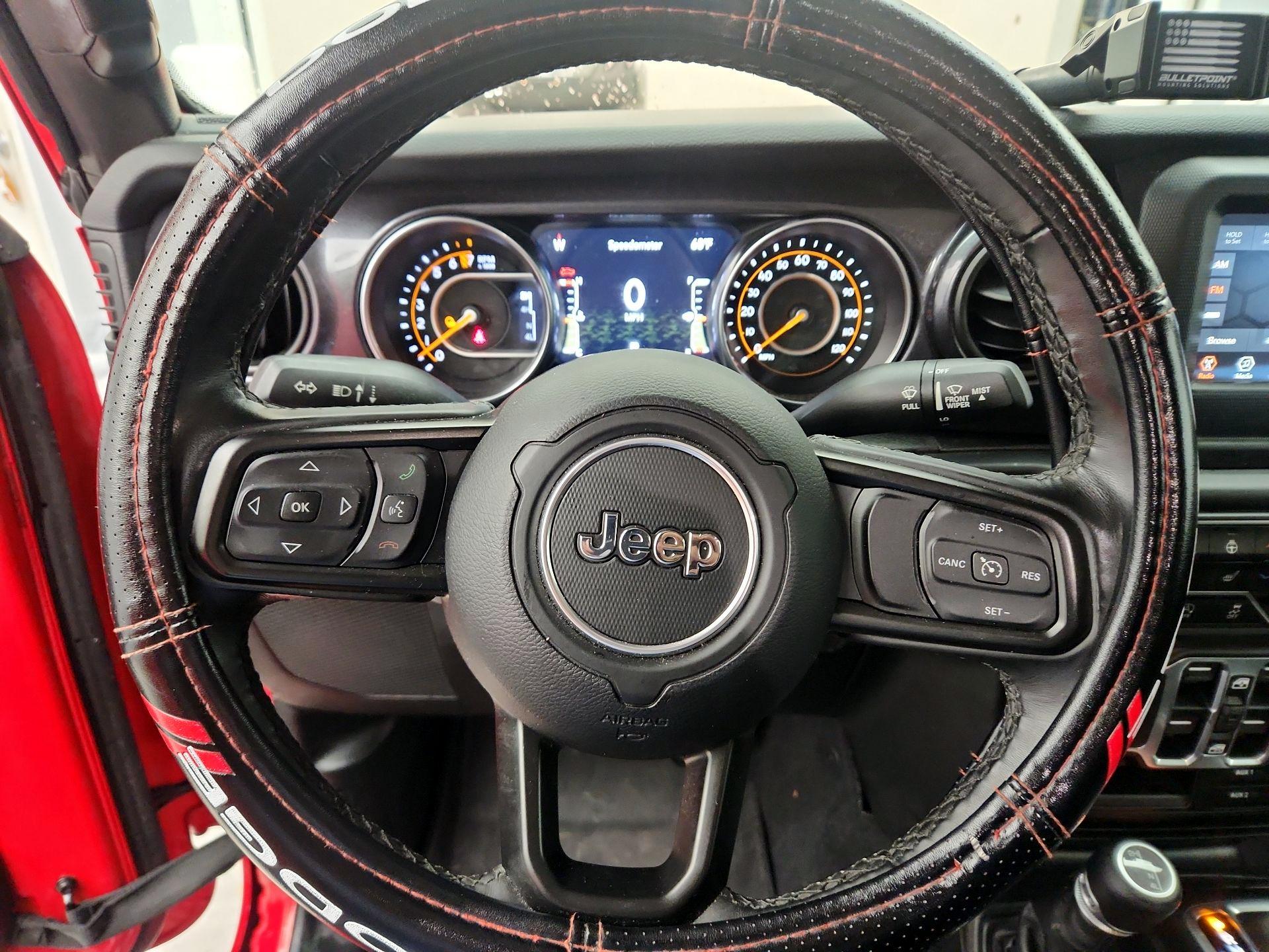 Thumbnail: 2020 Jeep Gladiator - 10