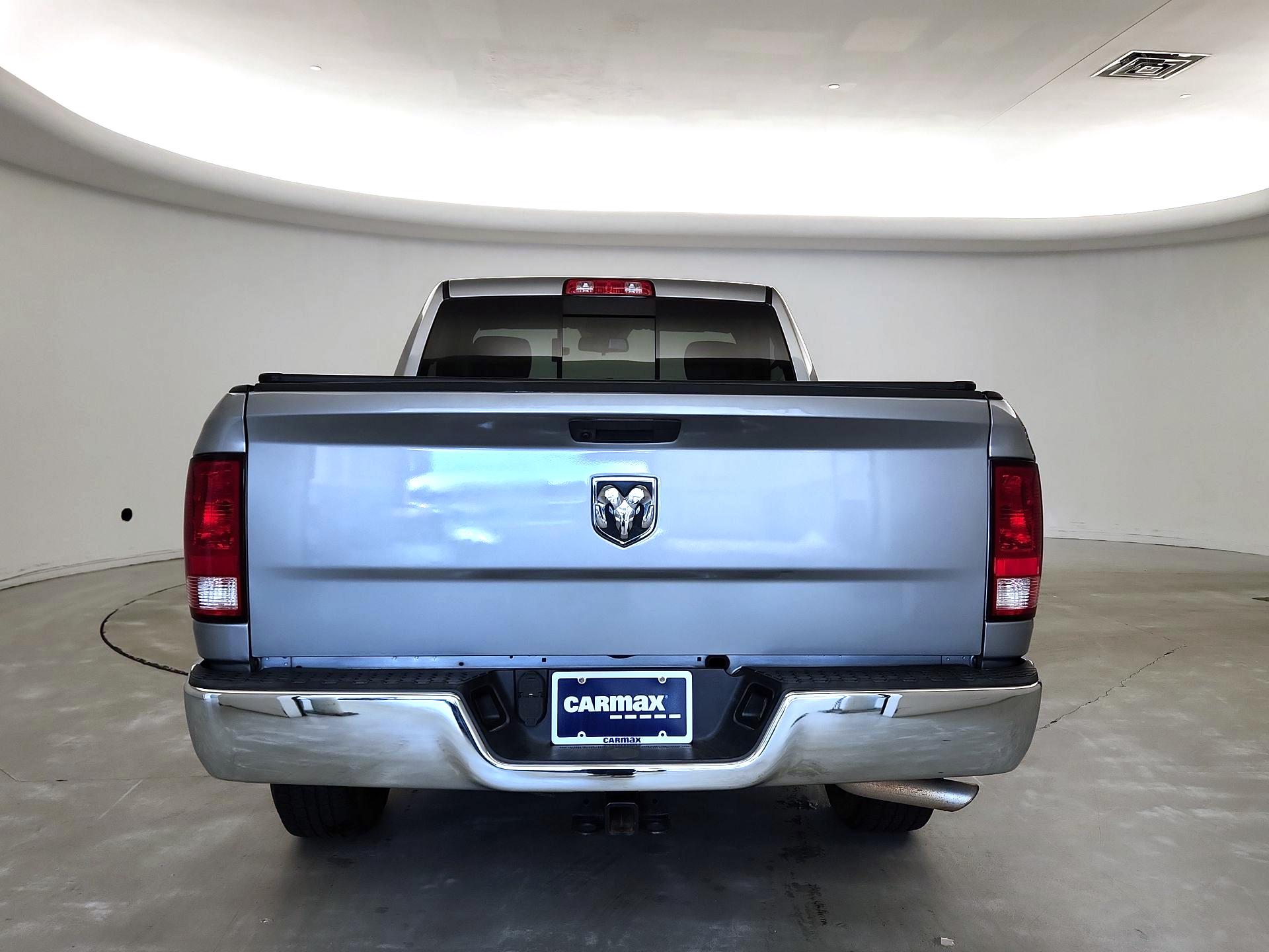 Thumbnail: 2021 RAM 1500 Classic - 6