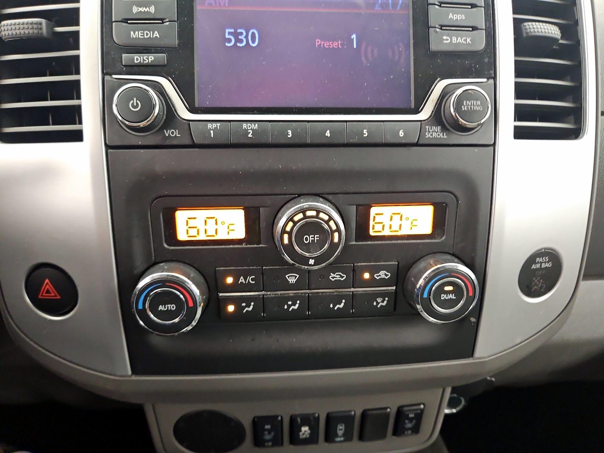 Thumbnail: 2016 Nissan Frontier - 16