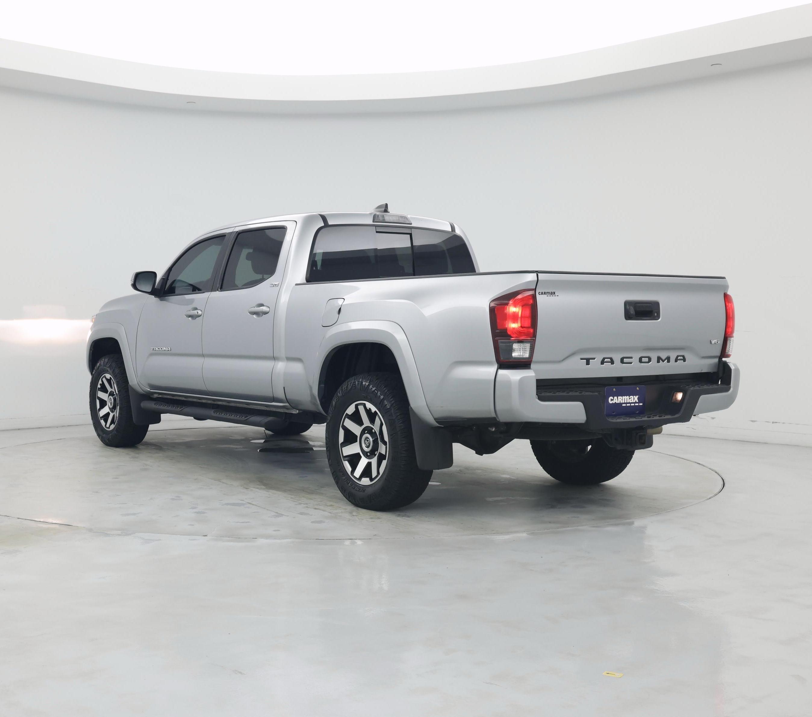 Thumbnail: 2022 Toyota Tacoma - 2