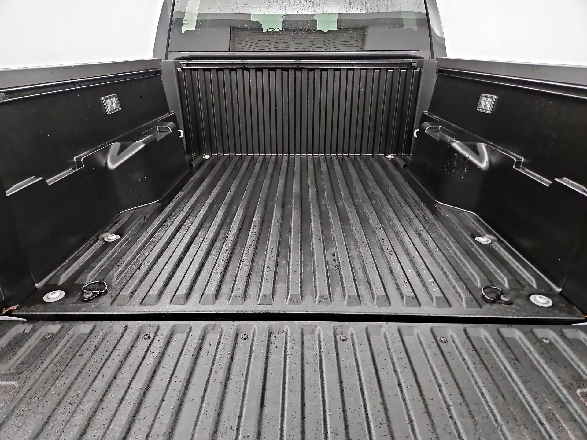 Thumbnail: 2025 Toyota Tacoma - 20