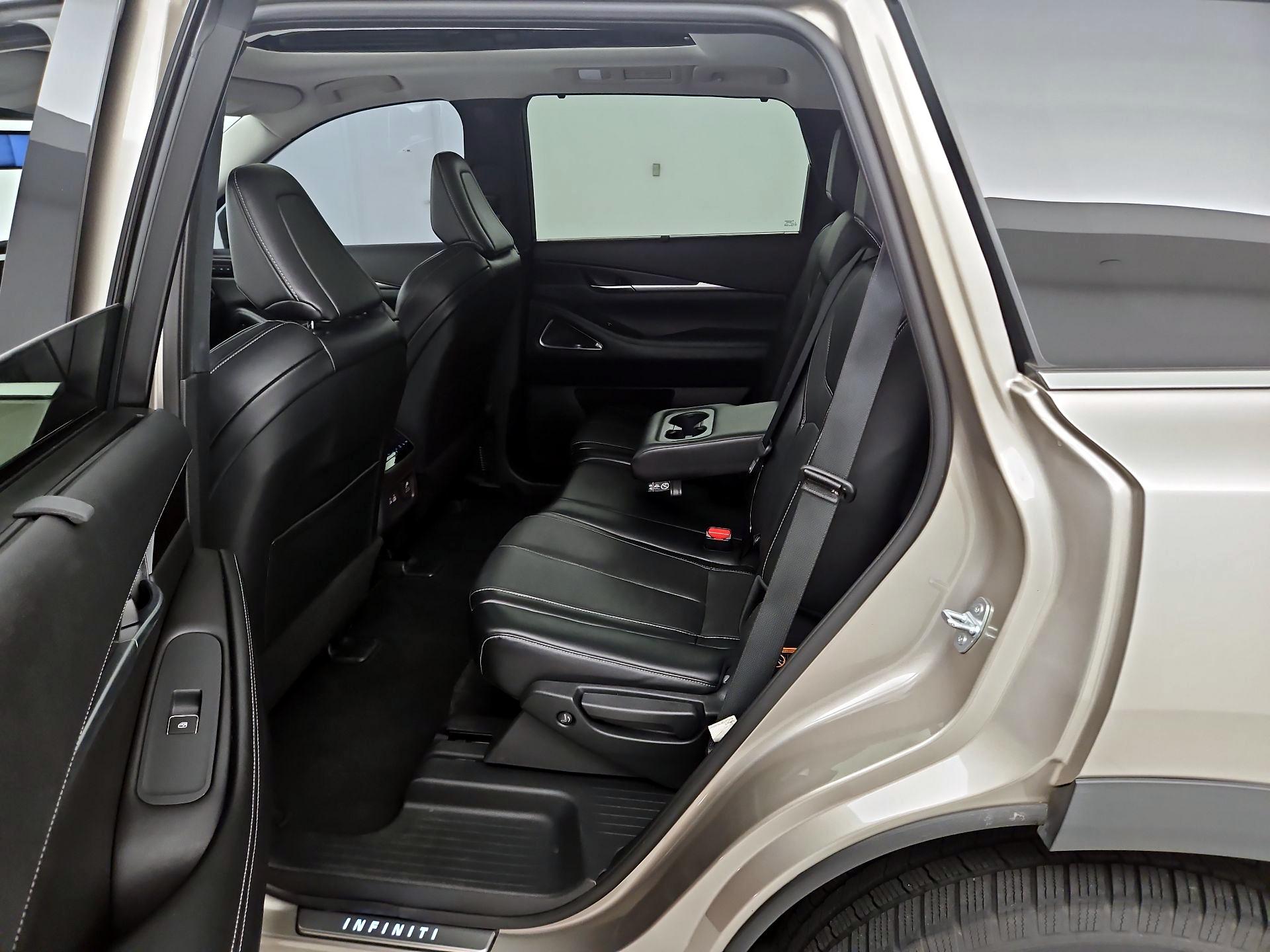 Thumbnail: 2022 INFINITI QX60 - 20