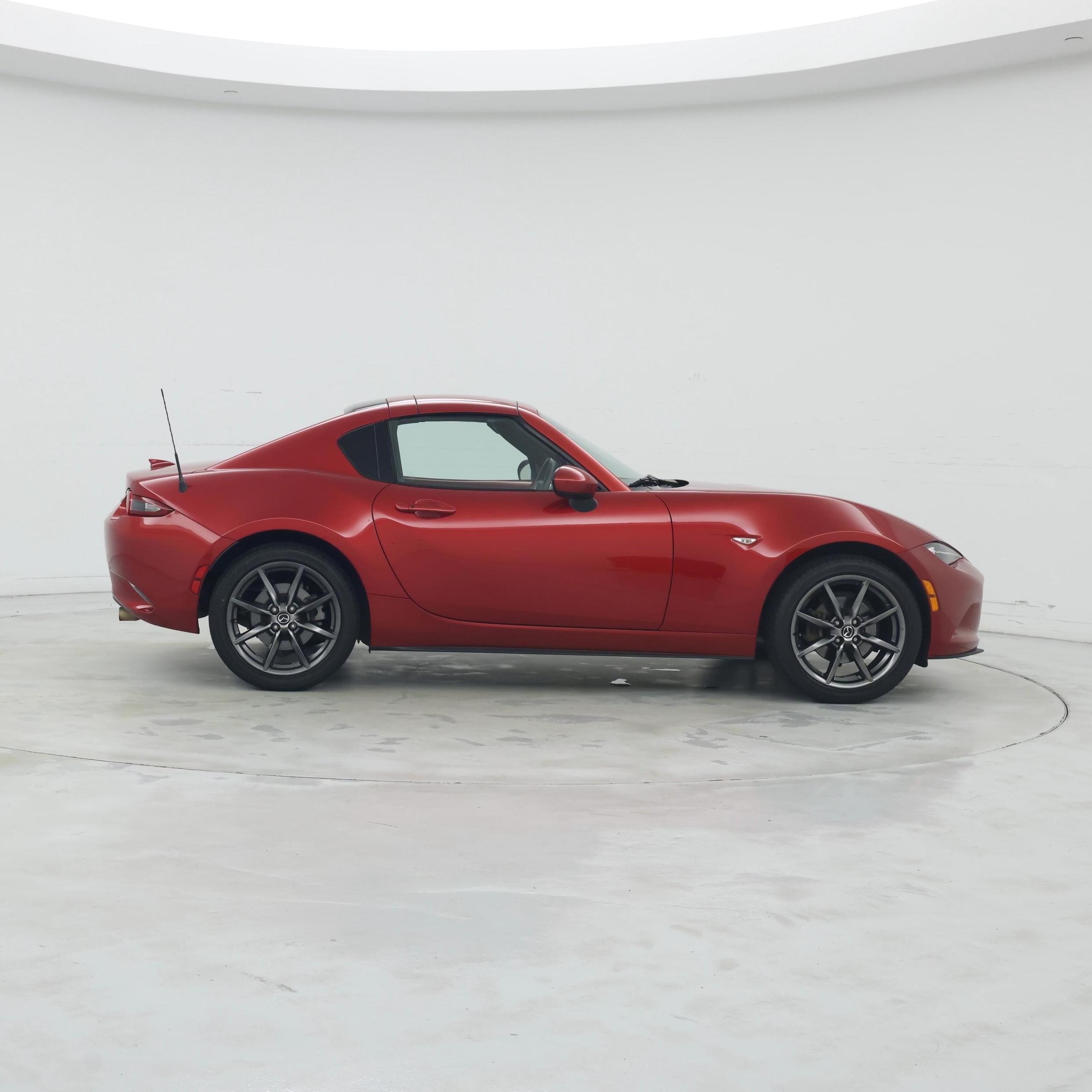 Thumbnail: 2017 Mazda MX-5 Miata - 7